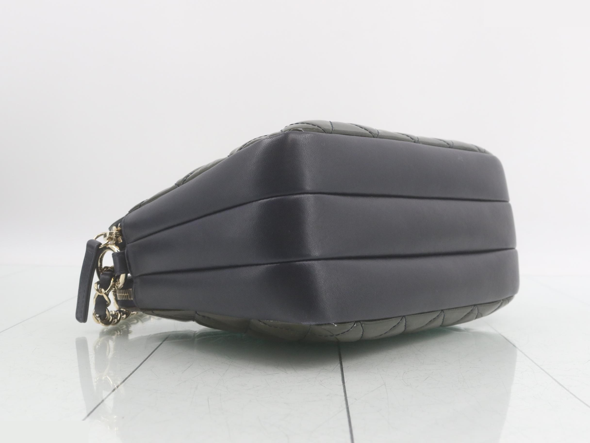 Matelassé Shoulder Bag — view 5