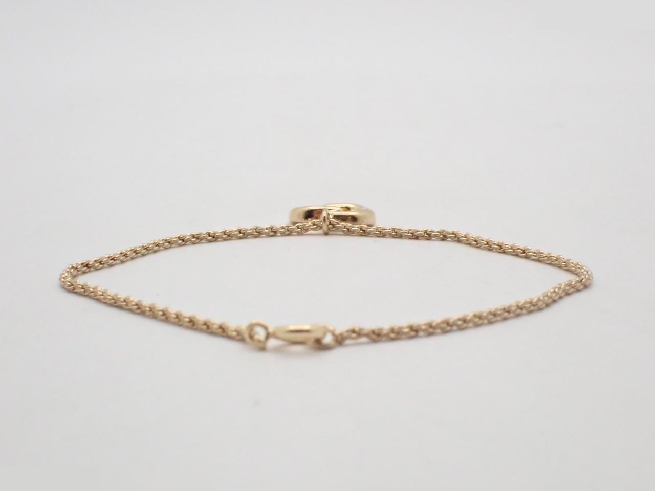 Other lines: Precious metal bracelets and bangles (metal), wrist circumference approximately 19 cm. — view 2