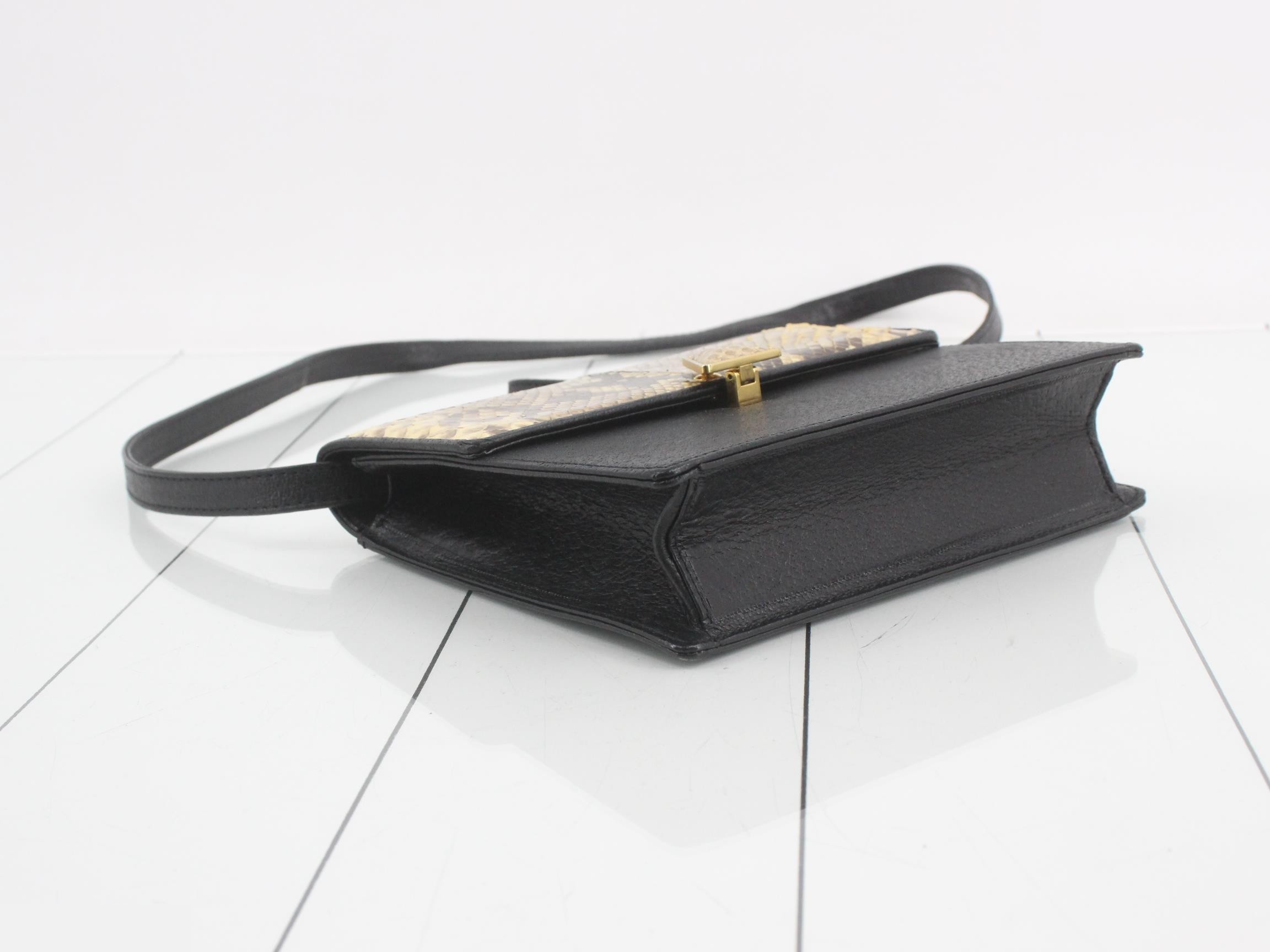 (bag) - Shoulder bag, embossed leather, black — view 5