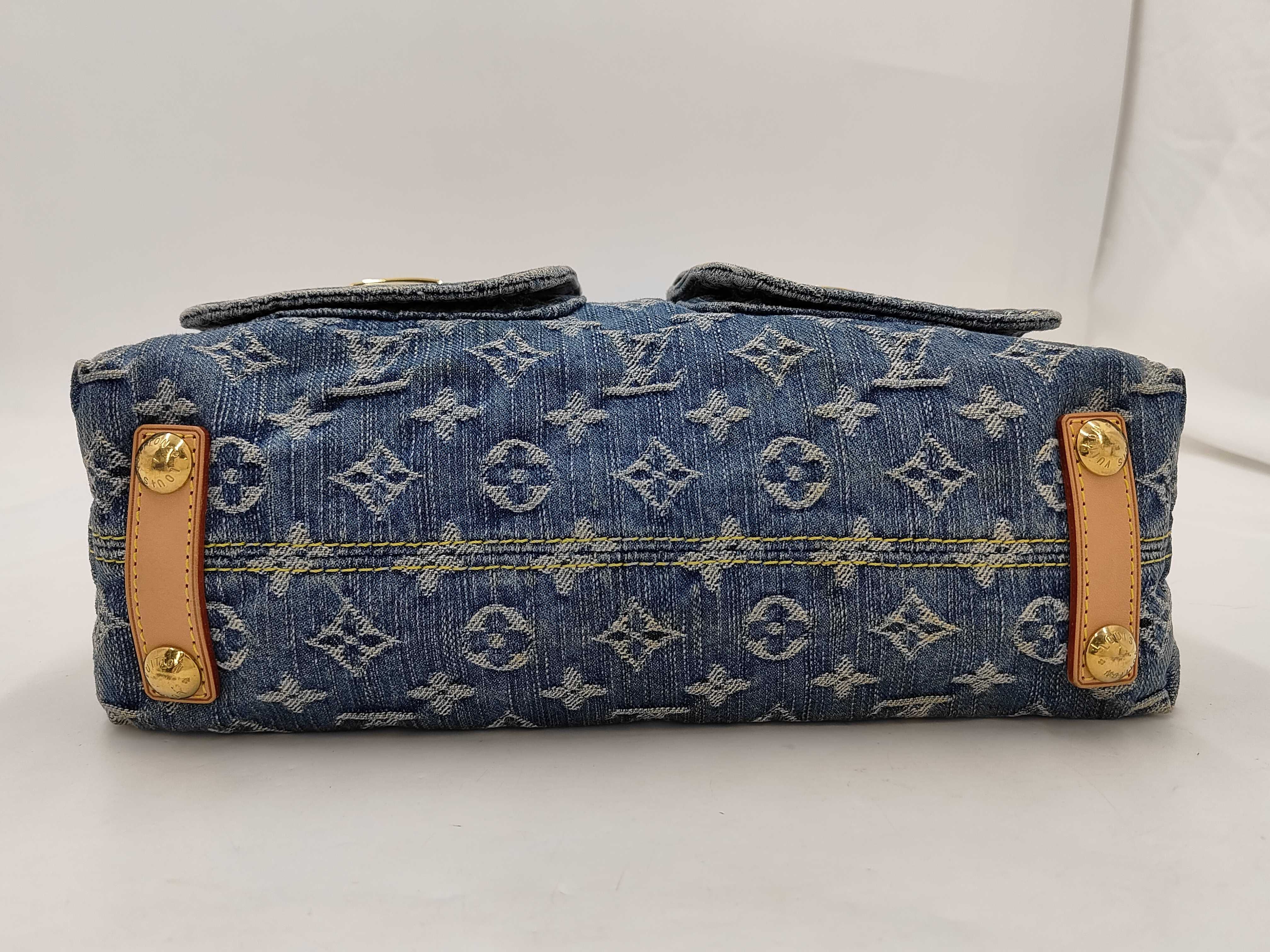 LV Denim Baggy PM Shoulder Bag — view 5
