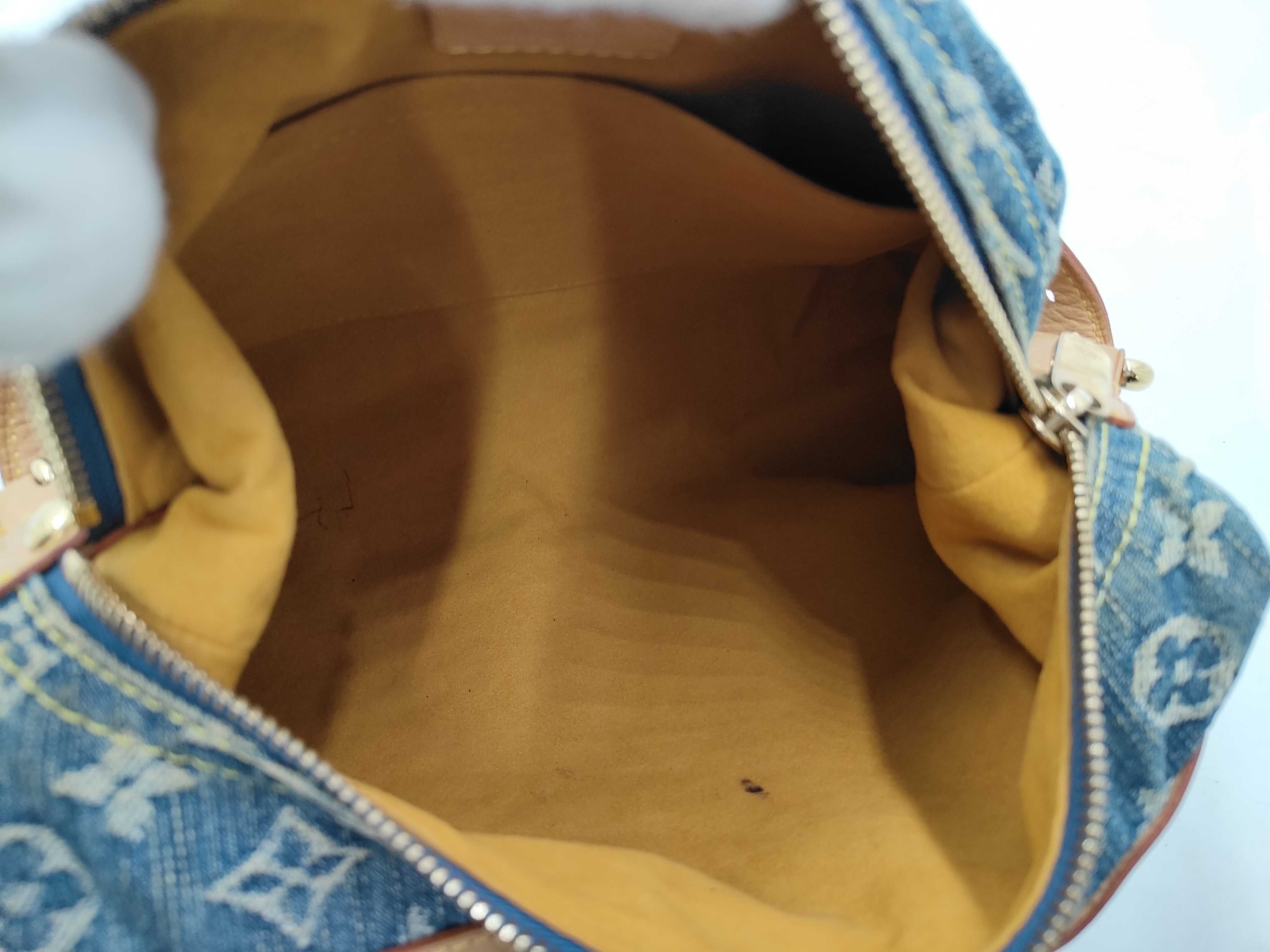 LV Denim Baggy PM Shoulder Bag — view 9