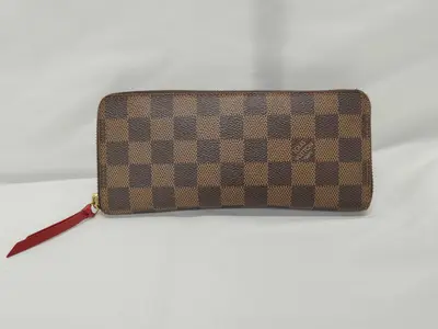 Damier Portefeuille Clemence Wallet