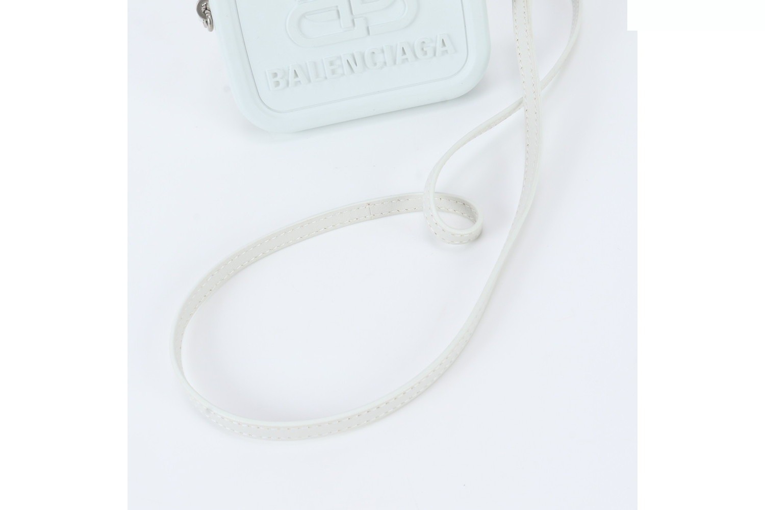 The City Shoulder Bag — view 8