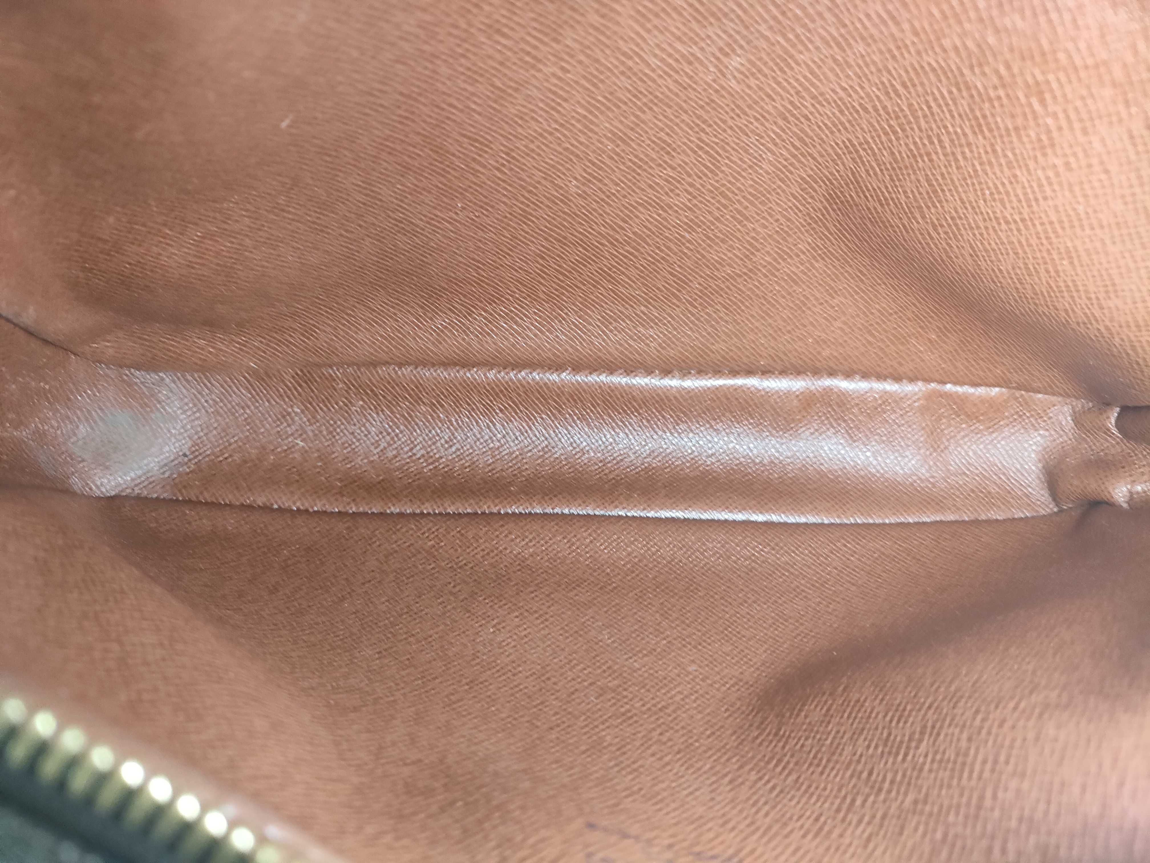 Monogram Louis Vuitton Second Bag — view 8