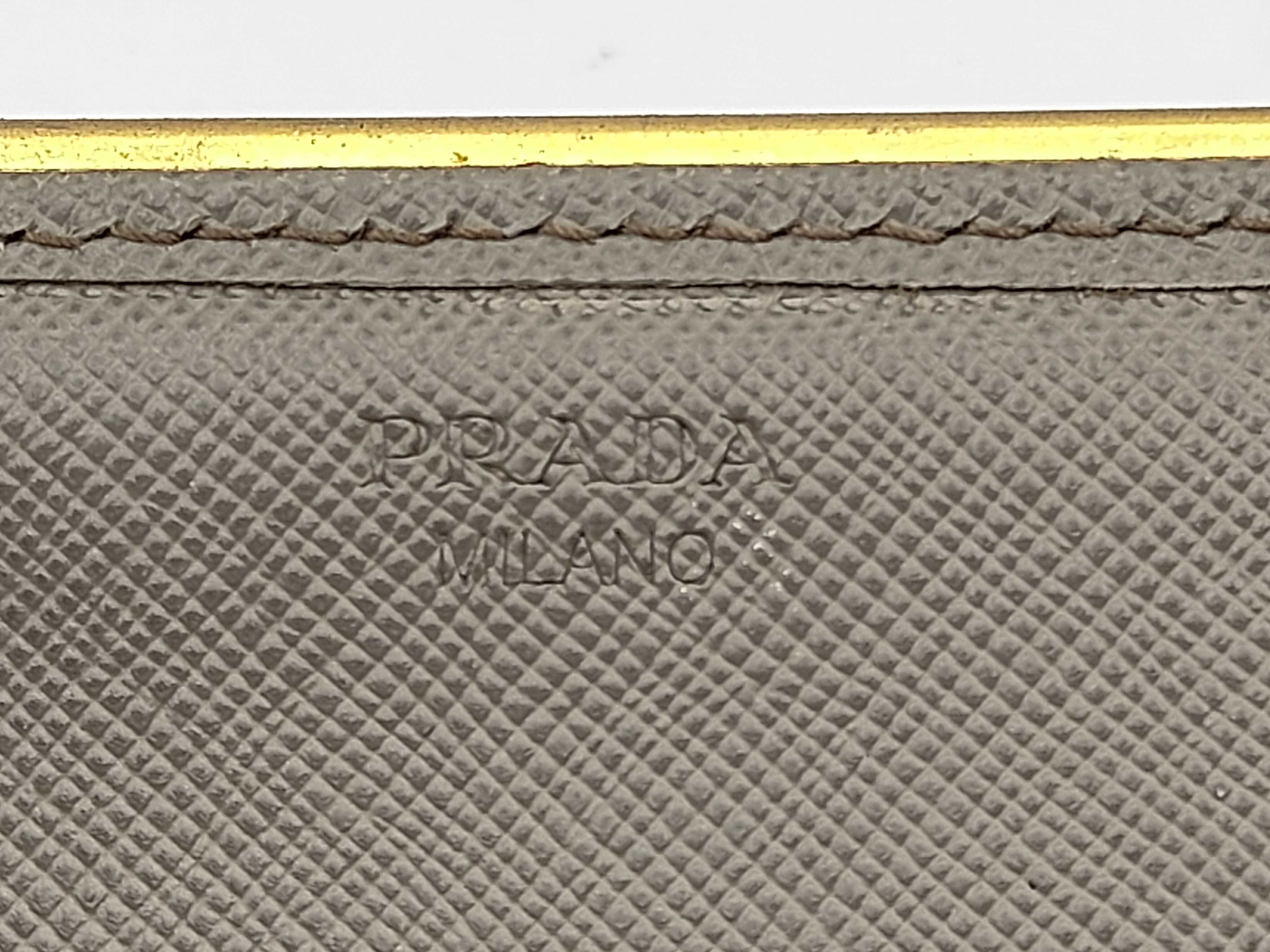 wallet — view 6