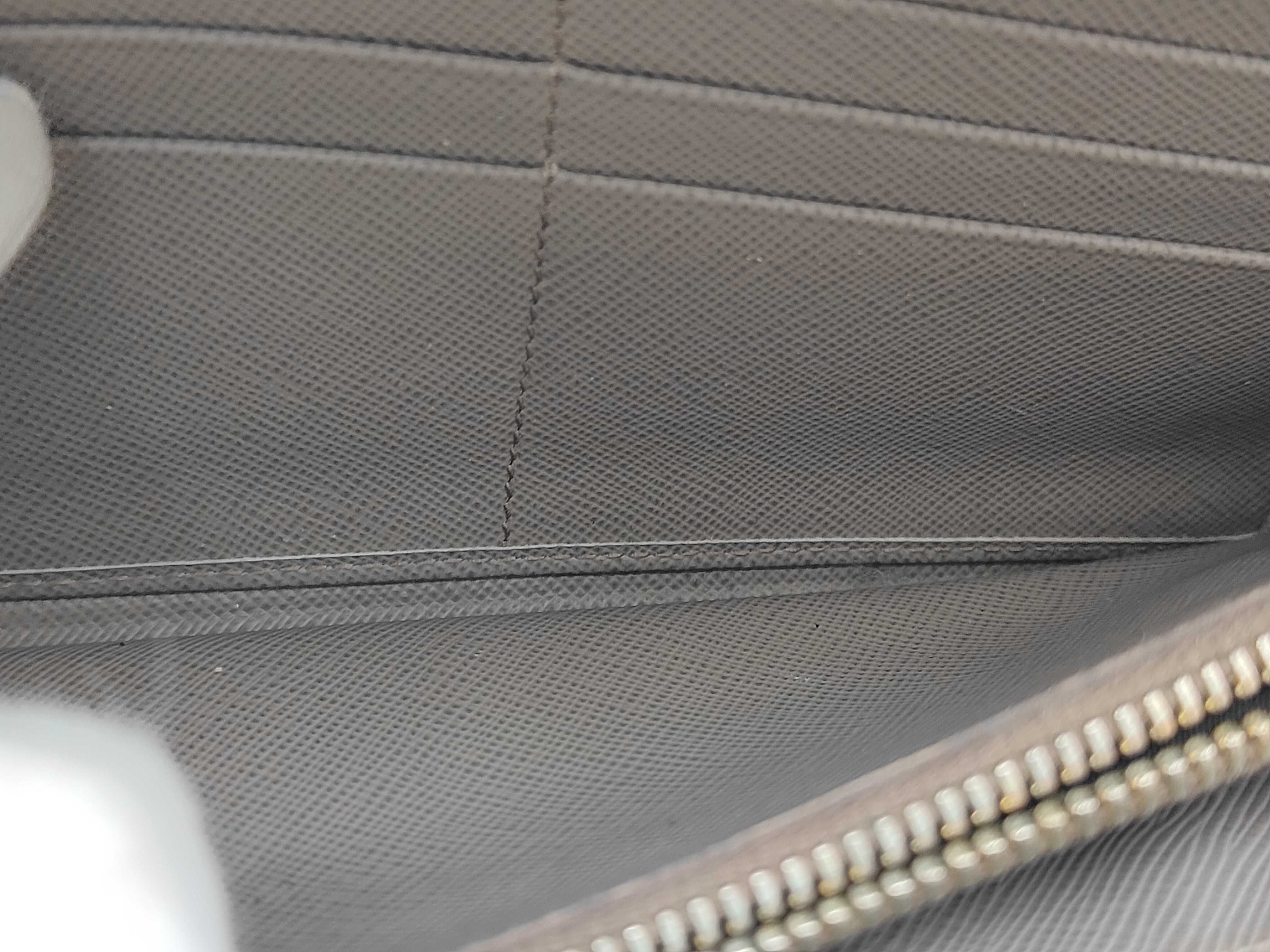 wallet — view 7