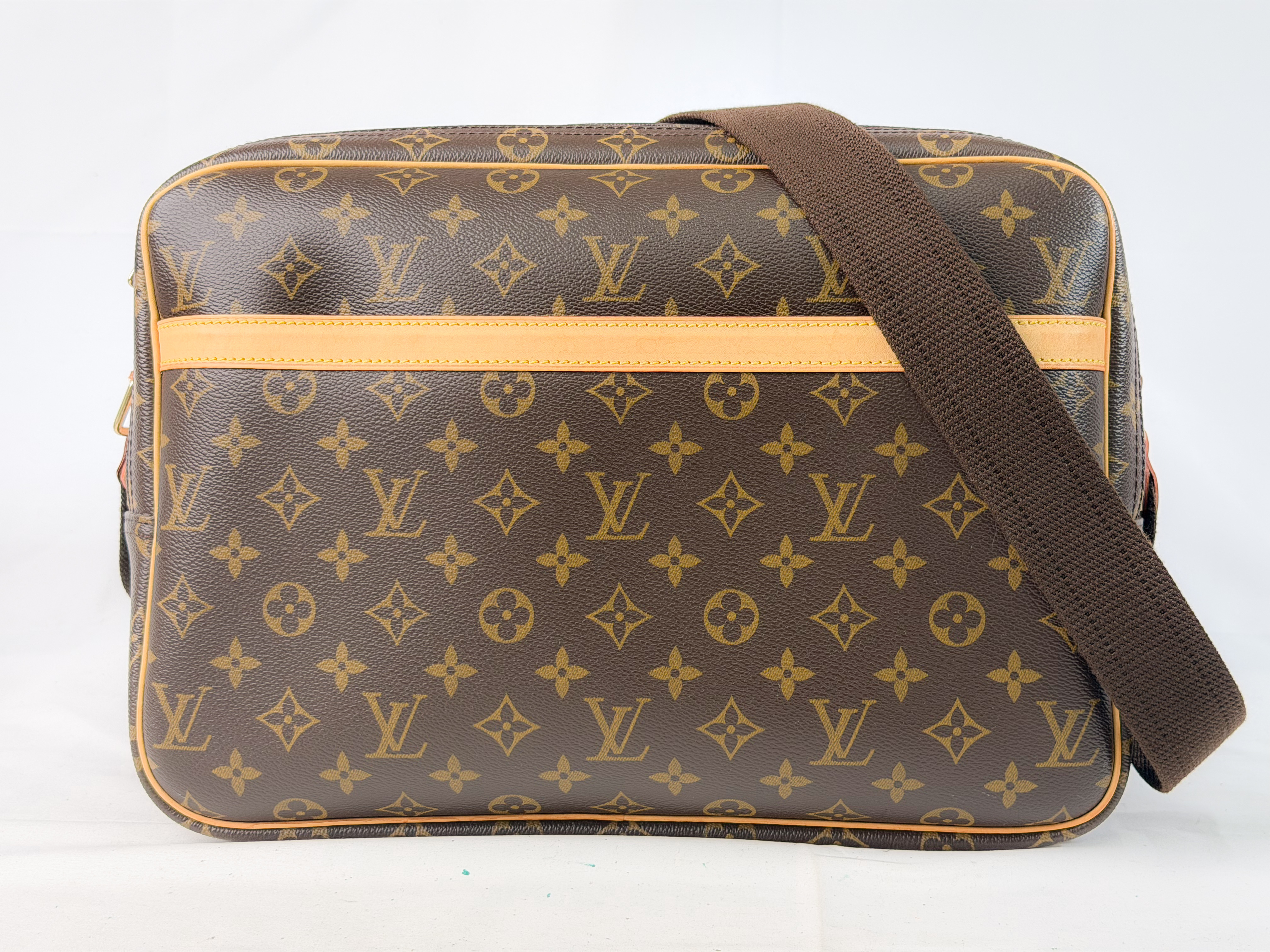 Monogram M45252 Reporter GM SP0046 Shoulder Bag — view 2