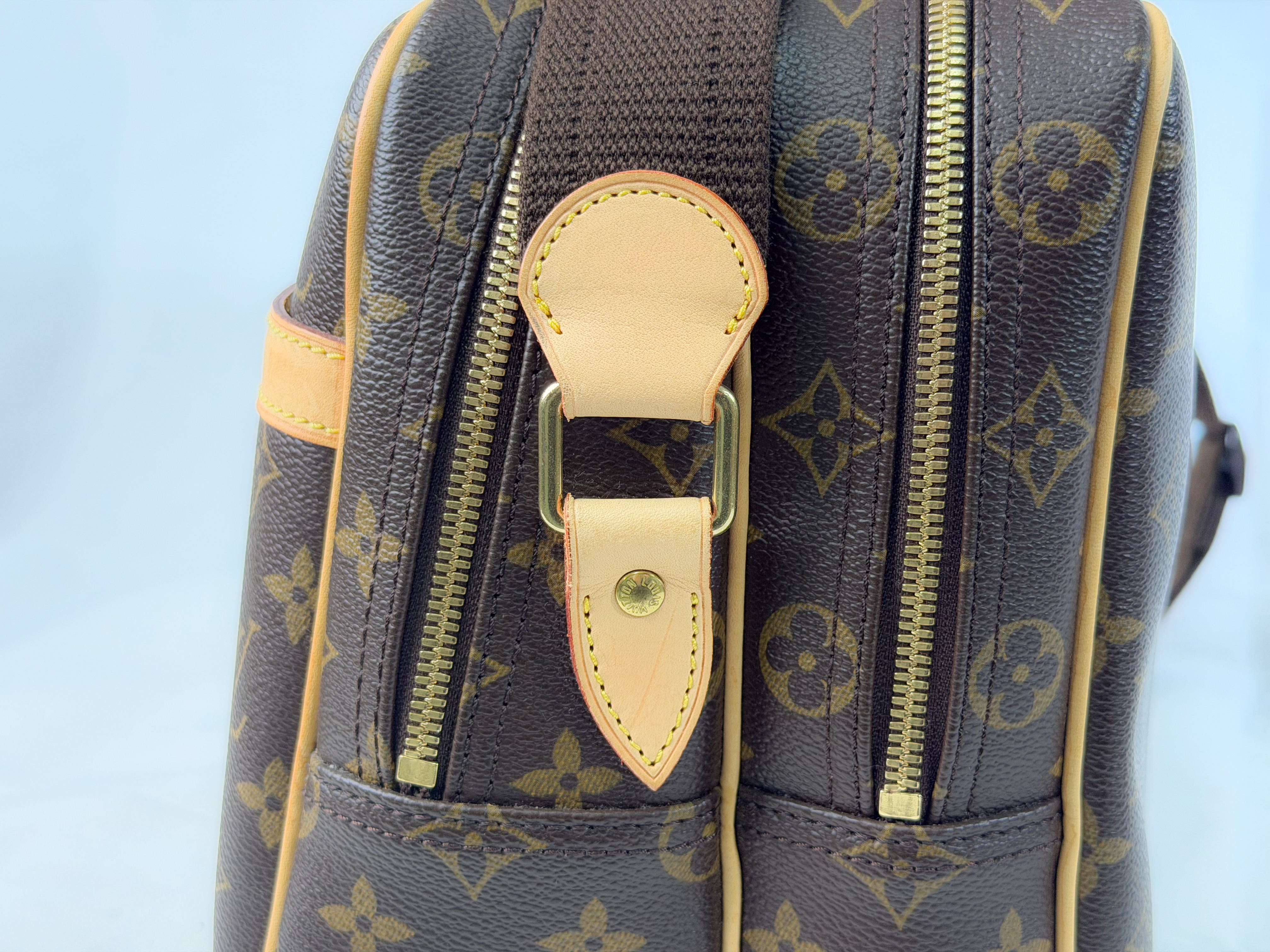 Monogram M45252 Reporter GM SP0046 Shoulder Bag — view 7
