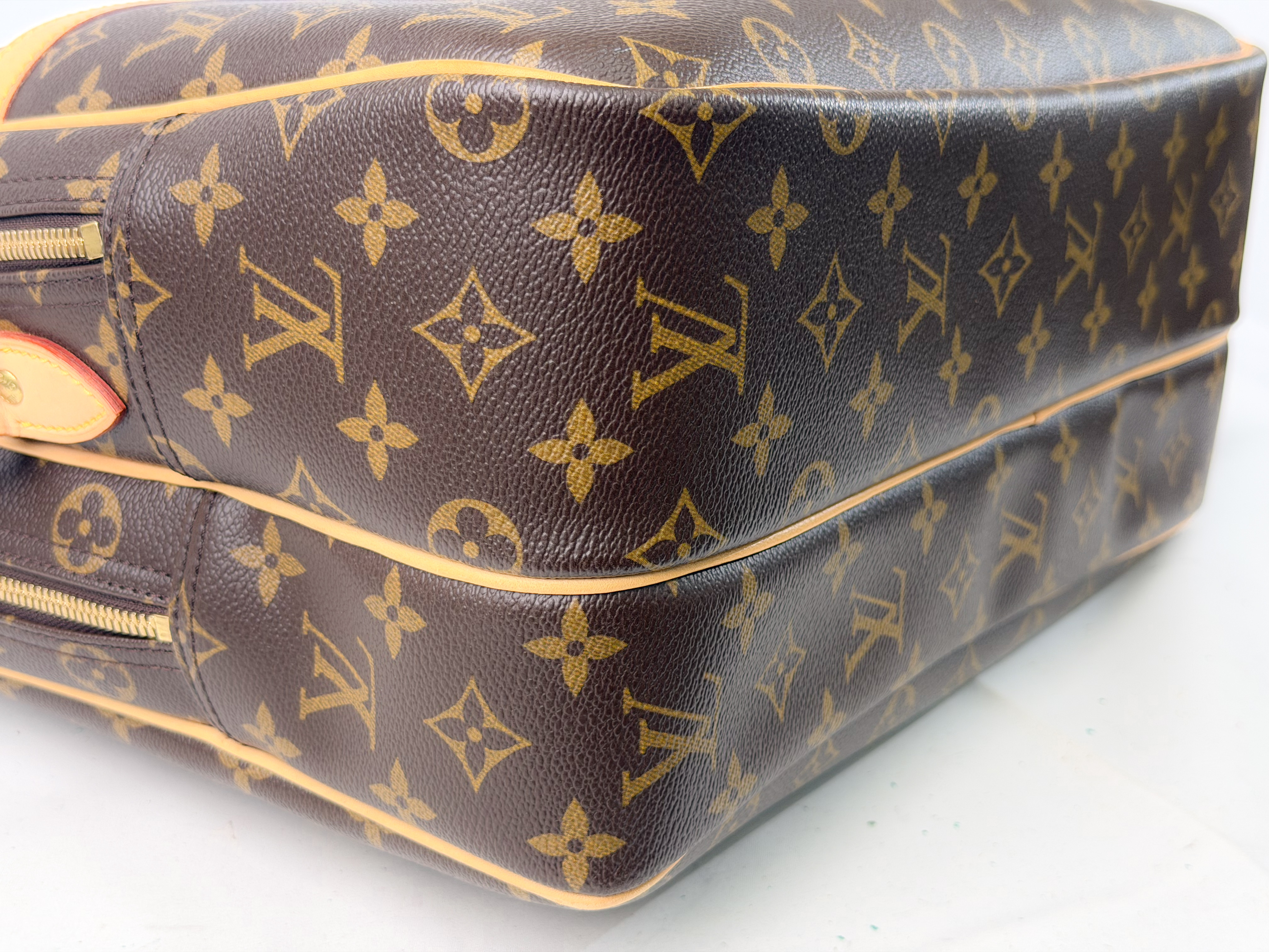 Monogram M45252 Reporter GM SP0046 Shoulder Bag — view 10