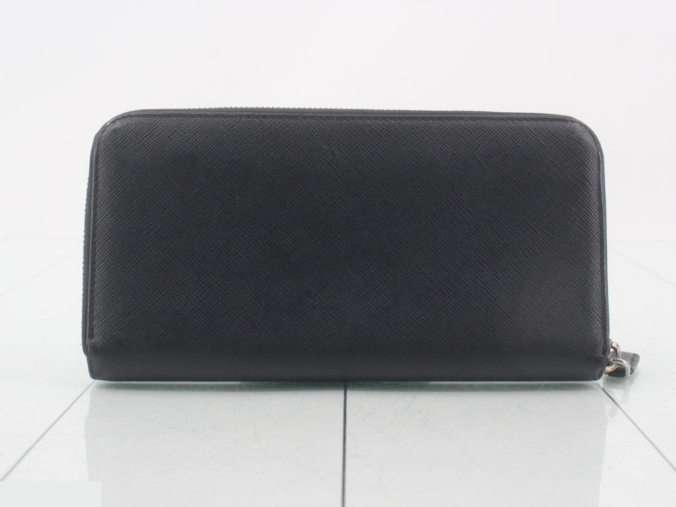 Other lines: Bags and Wallets — view 2