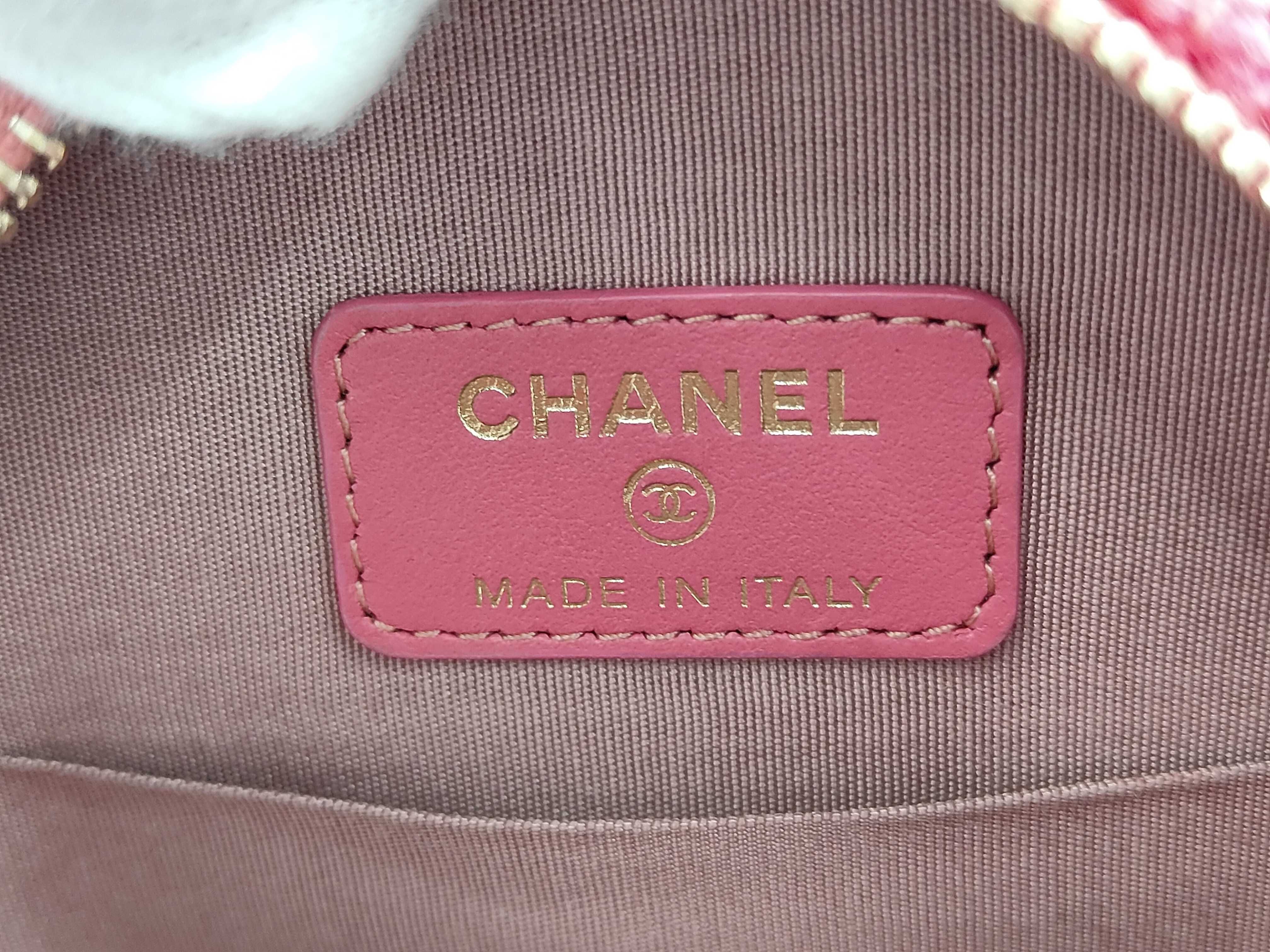 Chain Bag 19 Bag Gold Button Shoulder Bag — view 9