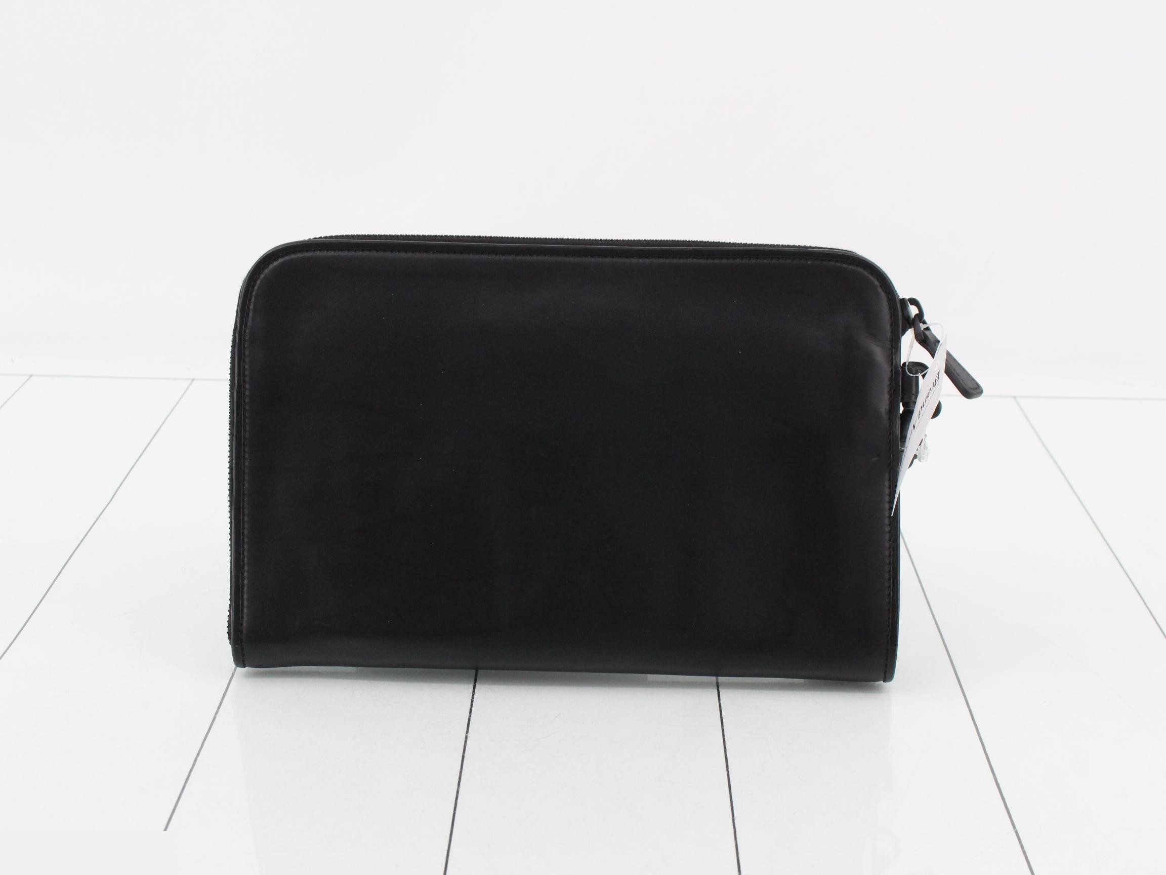 Leggero Clutch Bag, Leather, Black — view 2