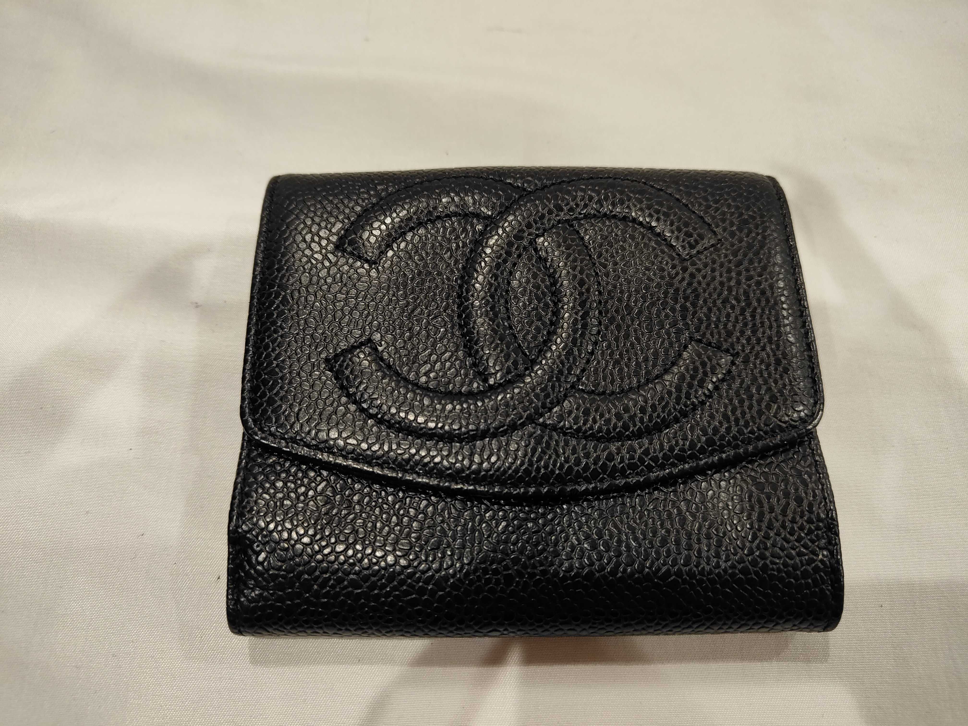 Caviar Skin Coco Double Snap Tri-fold Wallet