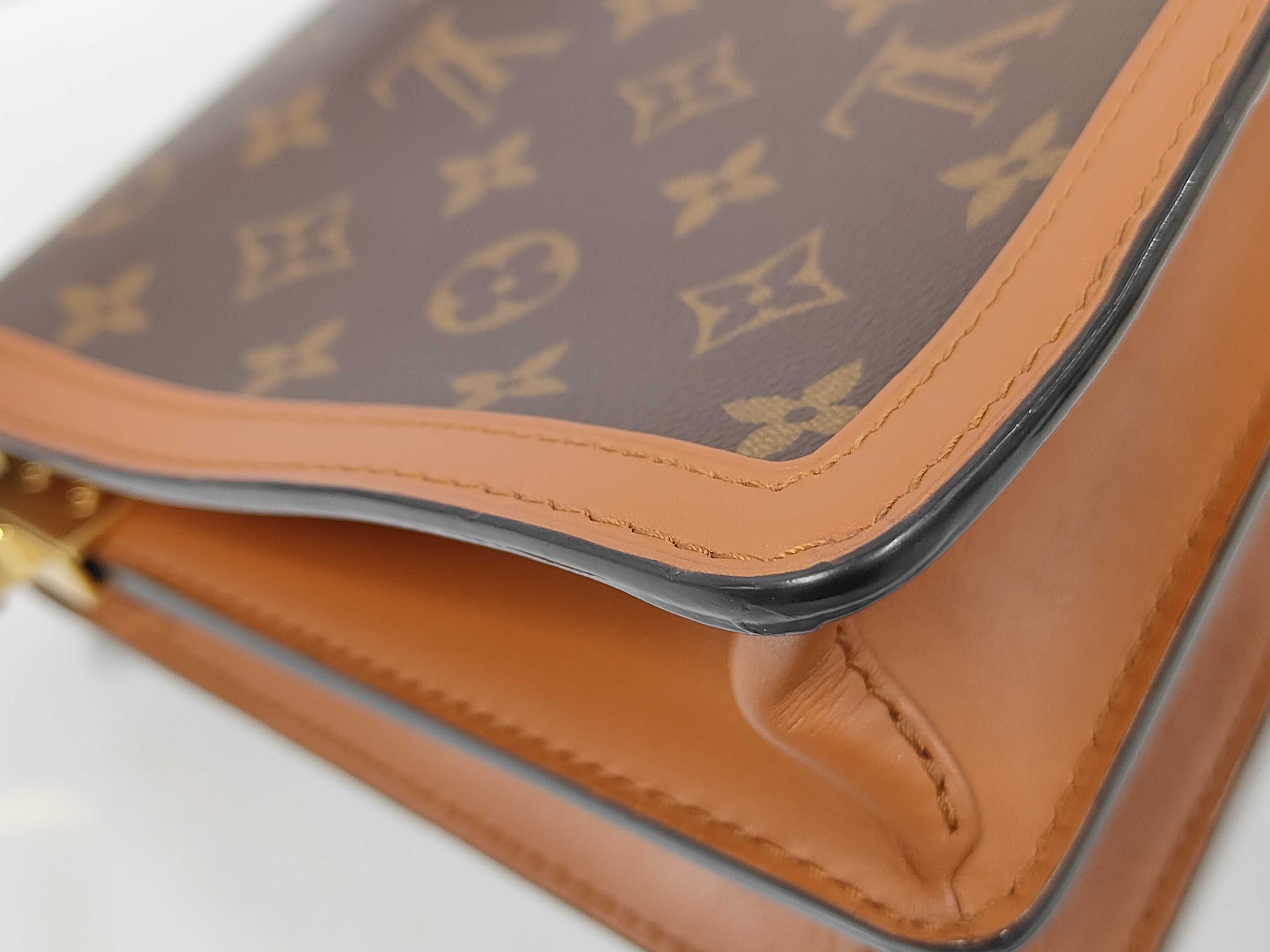 Dauphine MM M44391 Shoulder Bag — view 4