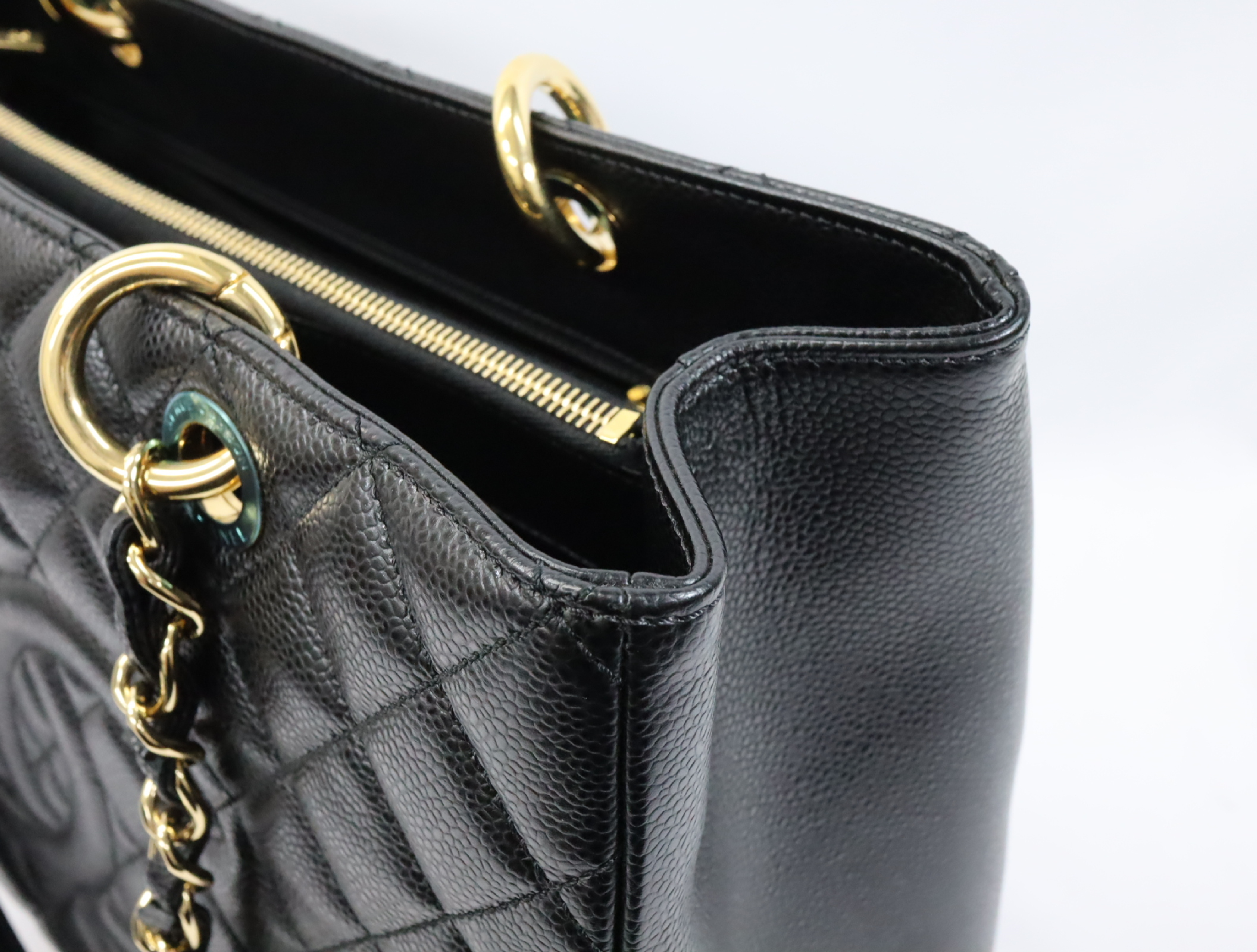 GST Caviar Skin Chain Tote Bag, Black, Serial Number 19, Gold Hardware, A50995 Tote Bag — view 11