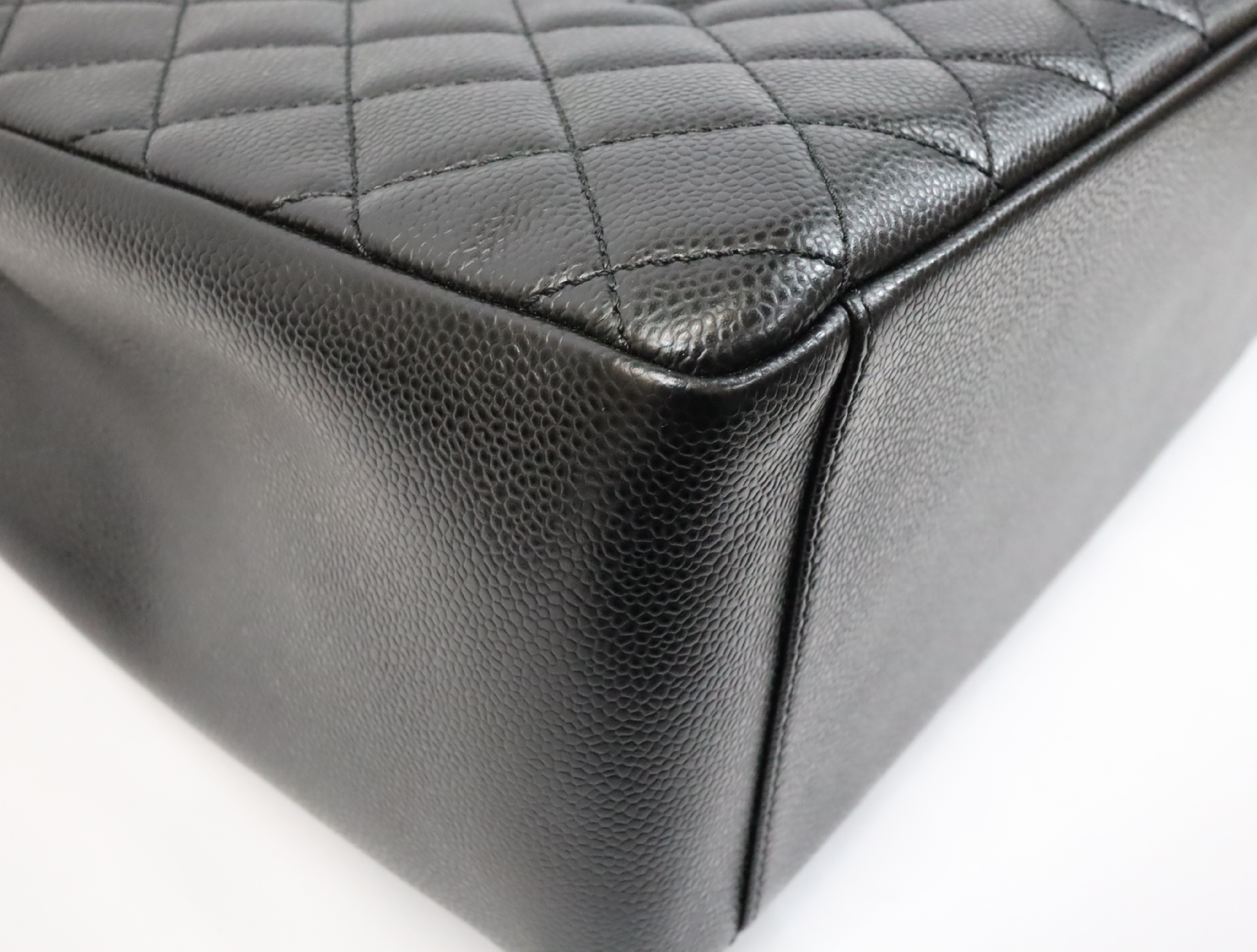 GST Caviar Skin Chain Tote Bag, Black, Serial Number 19, Gold Hardware, A50995 Tote Bag — view 7