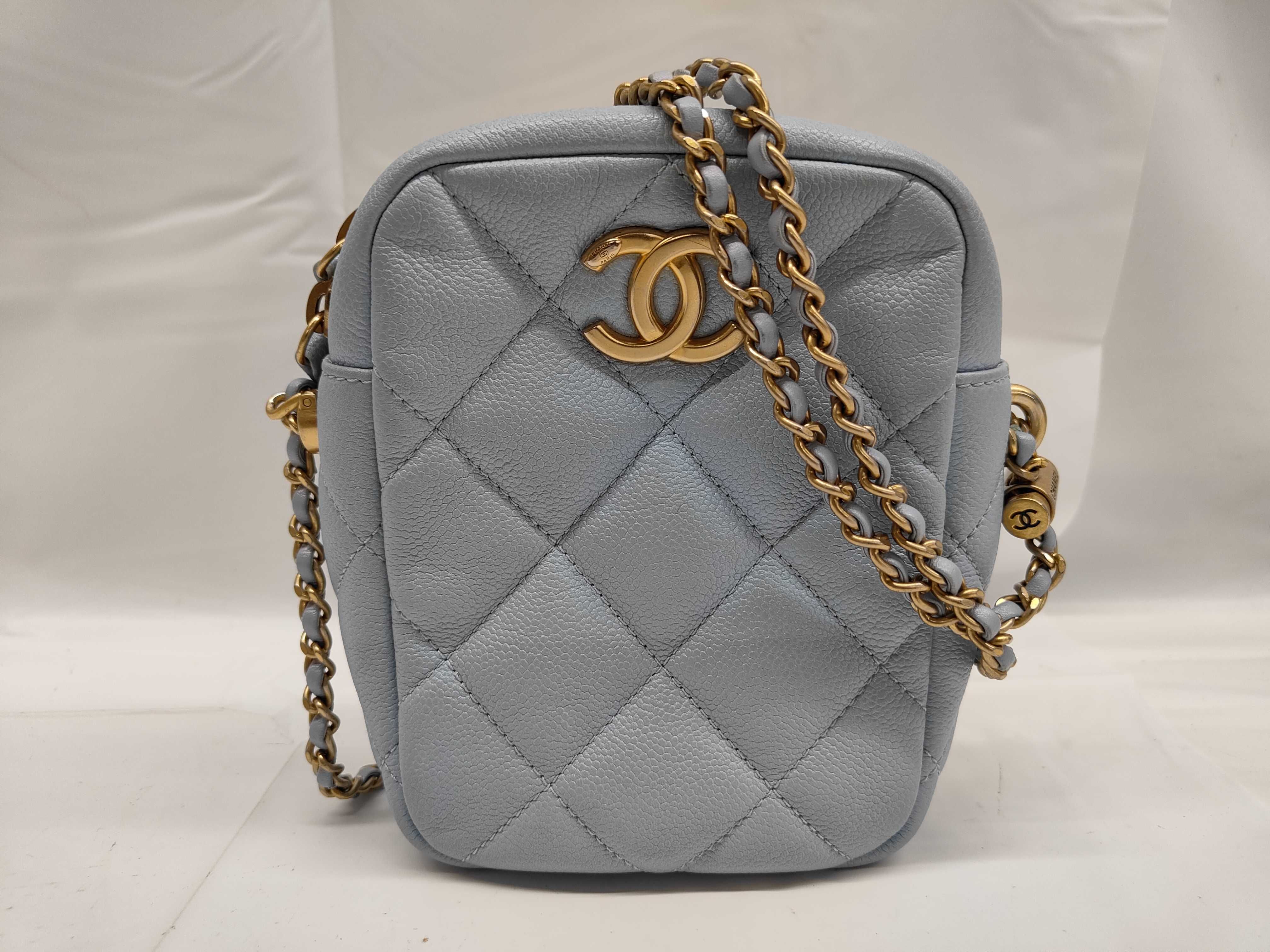 Matelassé (Bag) Matelassé Caviar Skin Coco Mark Chain Shoulder Bag