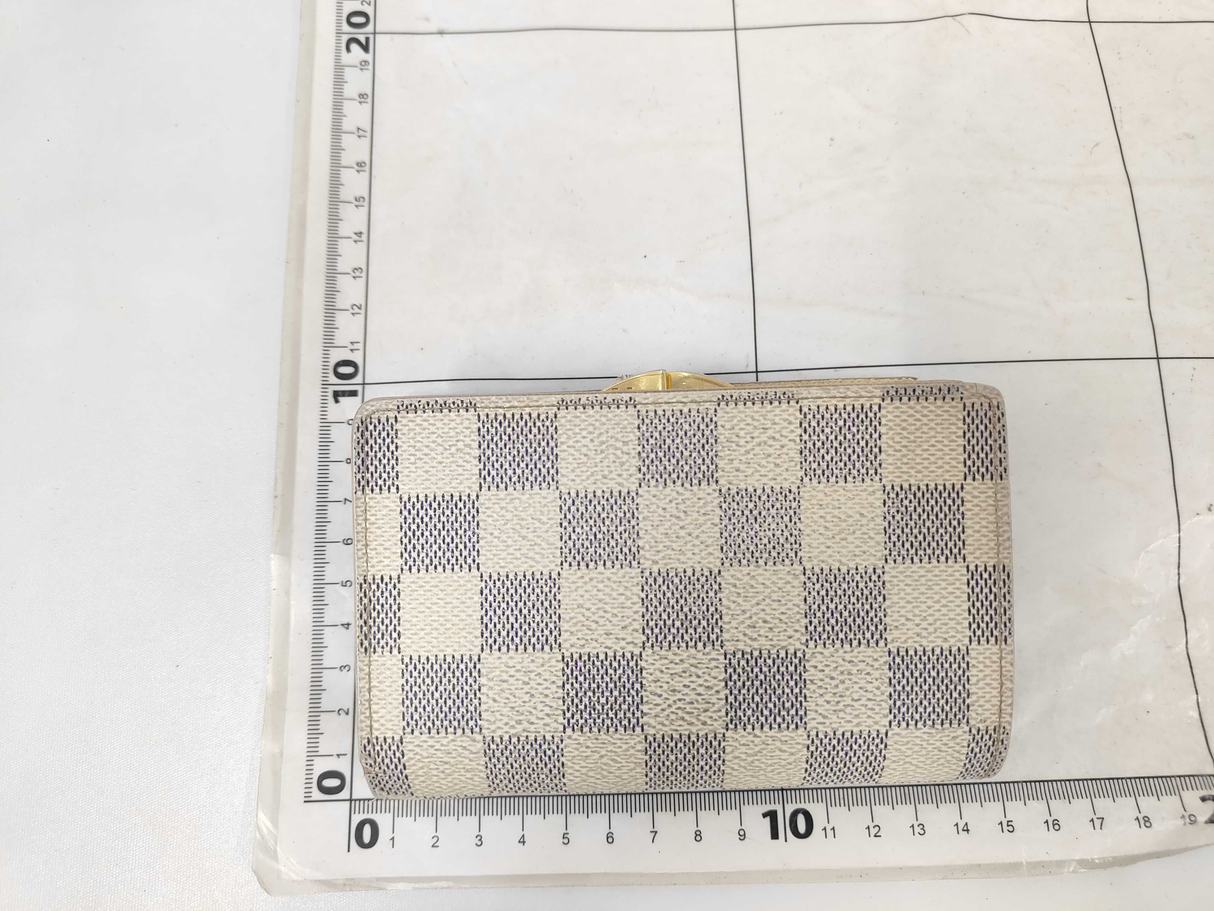 Damier Azur Portefeuille Viennois Bi-fold Wallet N61676 — view 2