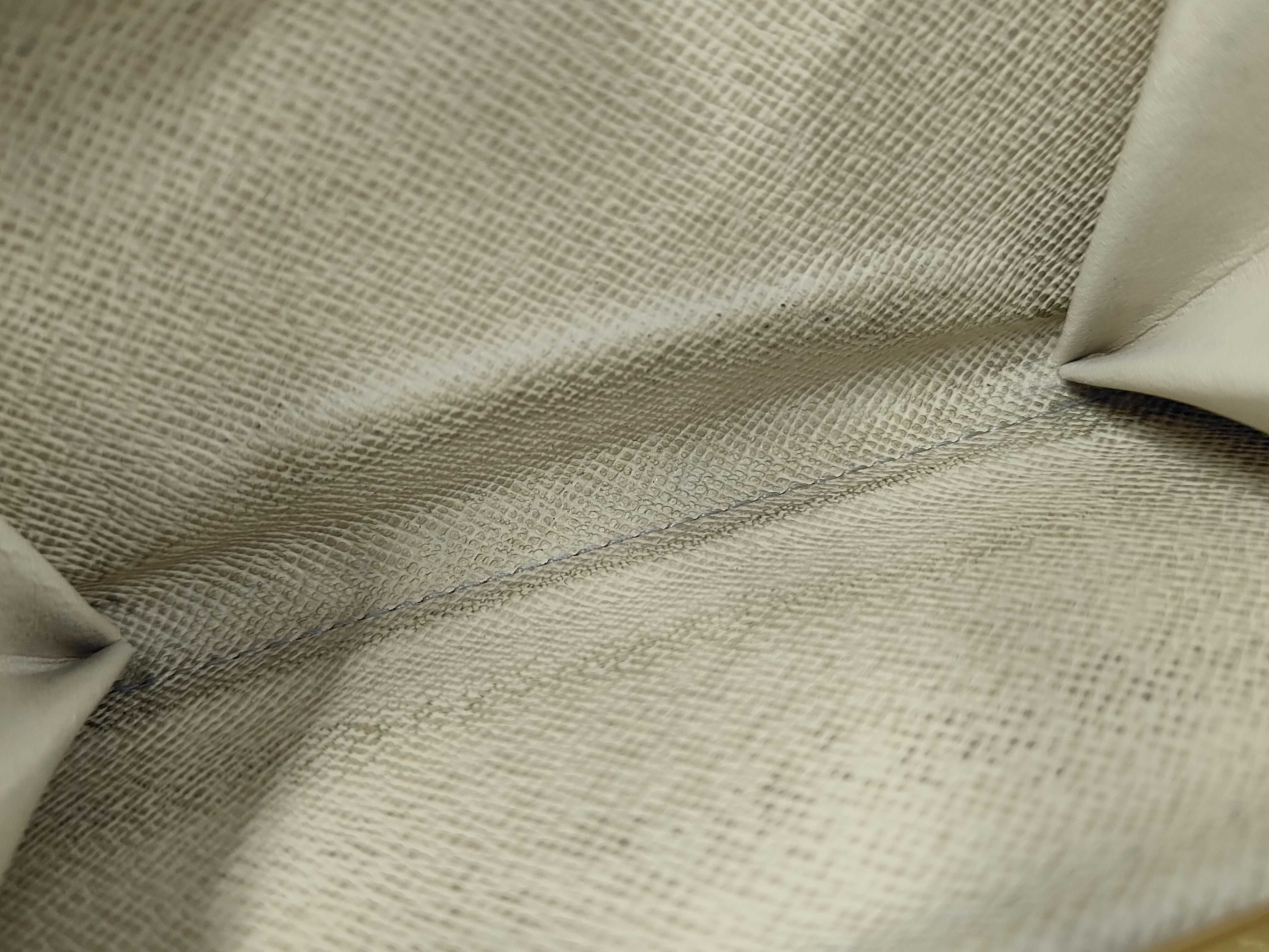 Damier Azur Portefeuille Viennois Bi-fold Wallet N61676 — view 10