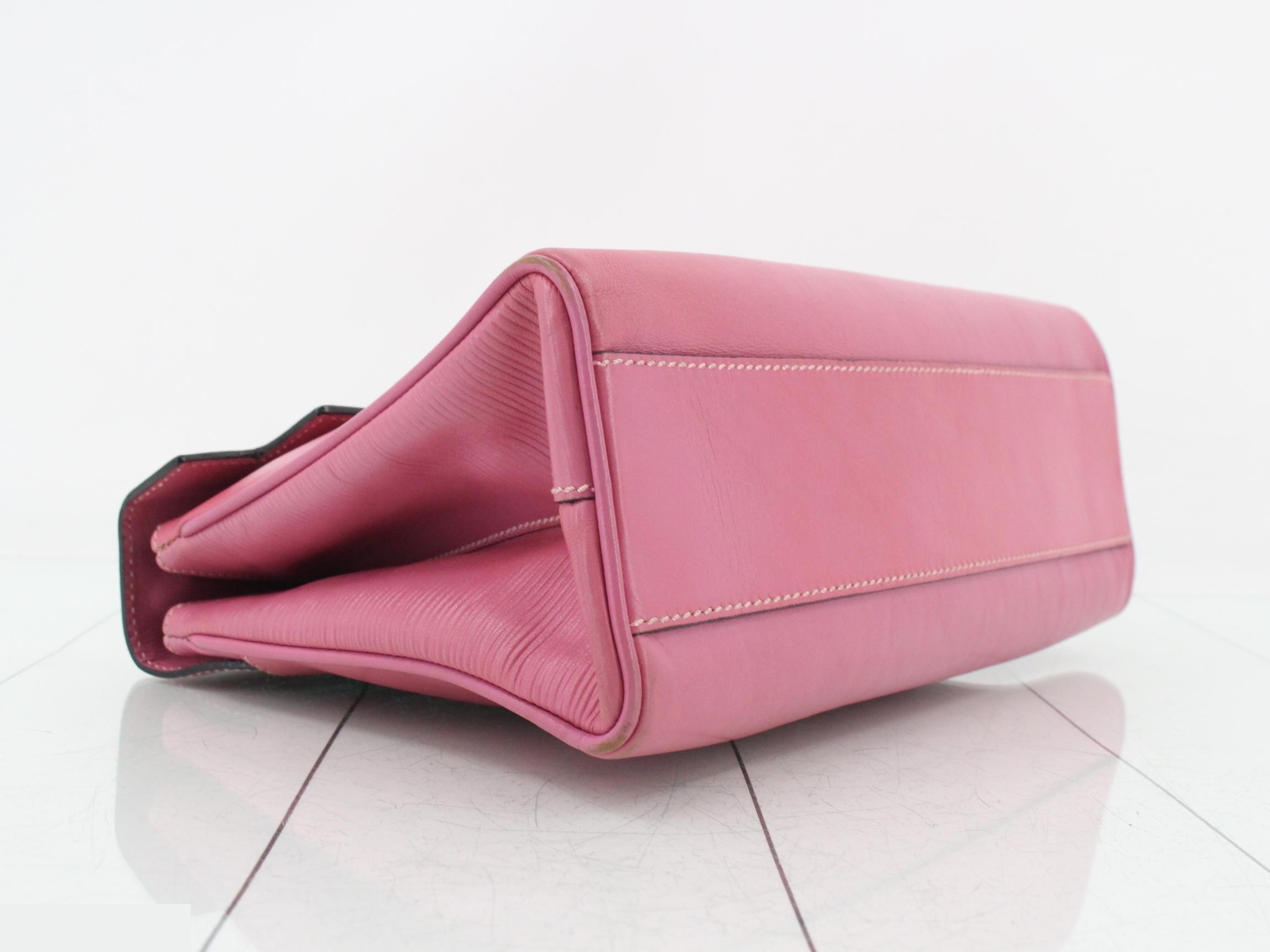 Top Handle Bag/Handbag — view 5