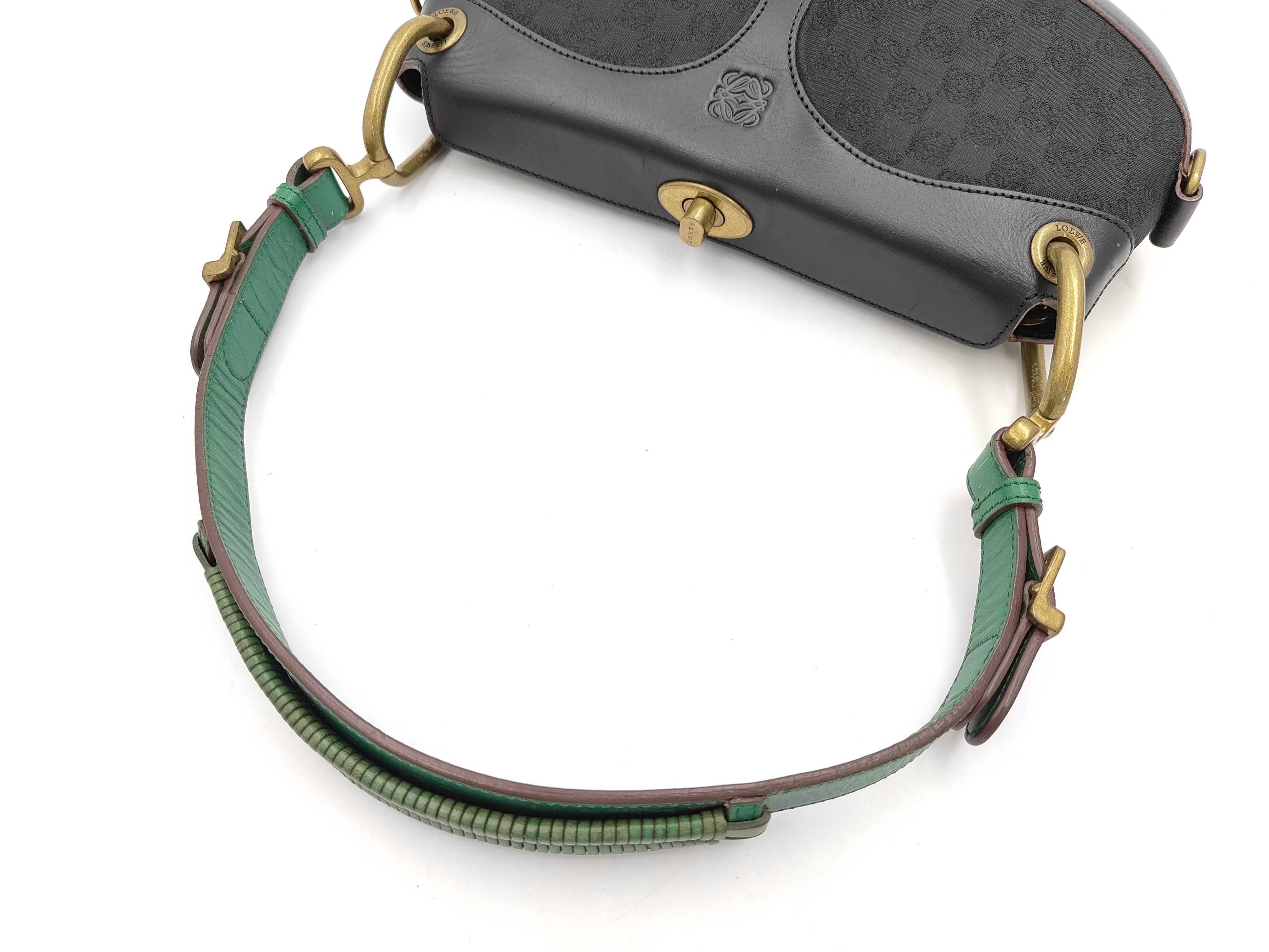 Anagram Turnlock Leather x Canvas Green One-Shoulder Bag — view 3