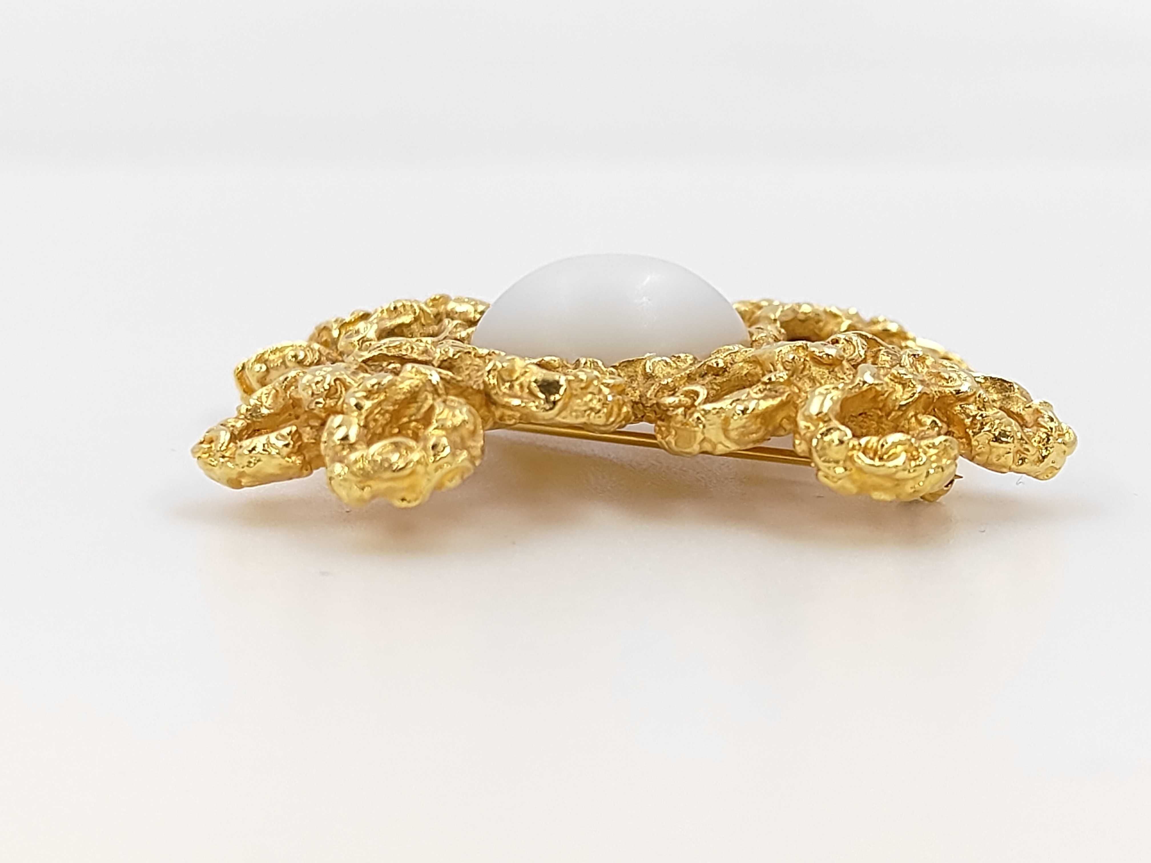 Lava Pearl Cross Clover Brooch 93A — view 6