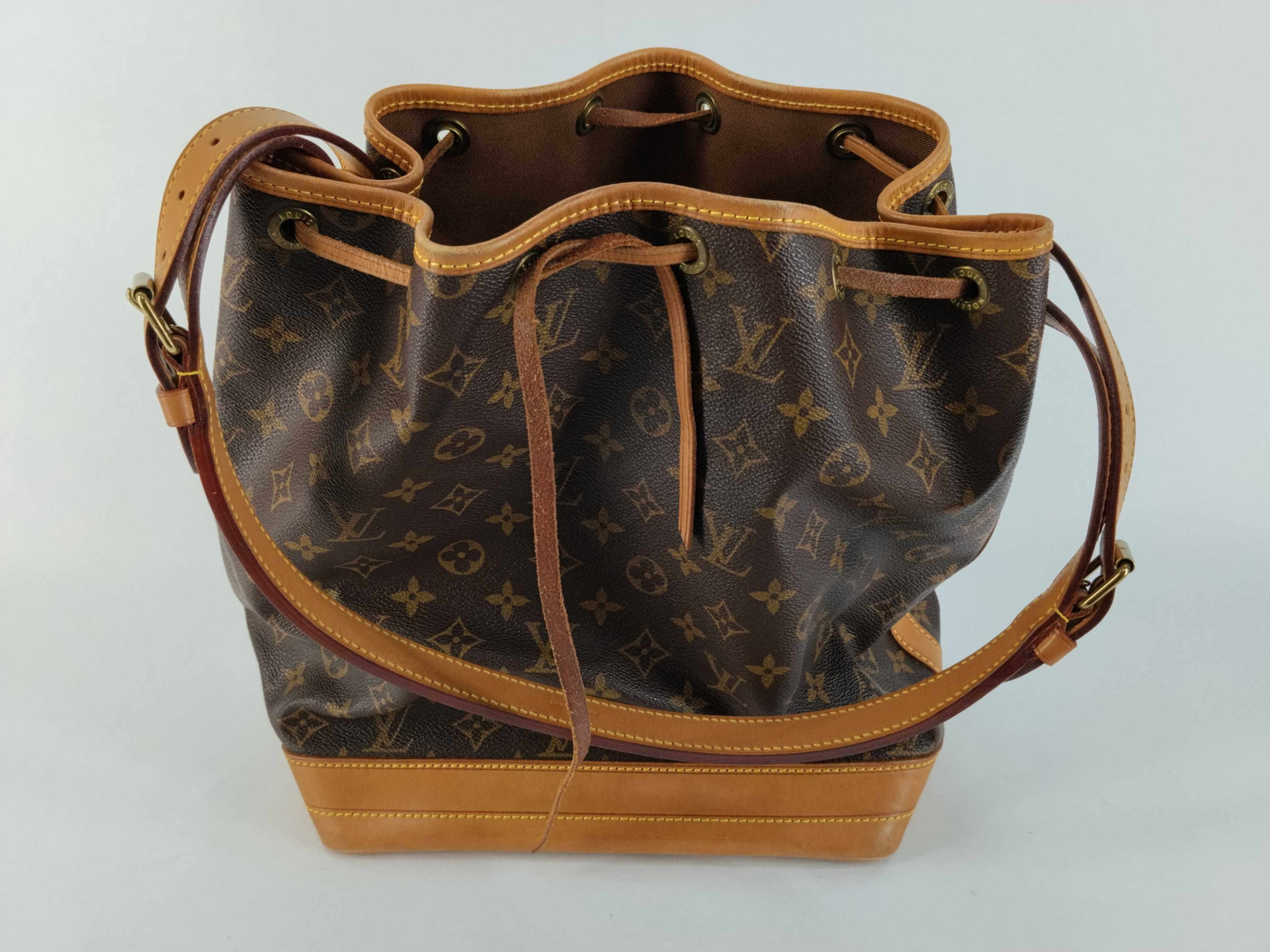 Monogram Noe Shoulder Bag M42224 SP0938