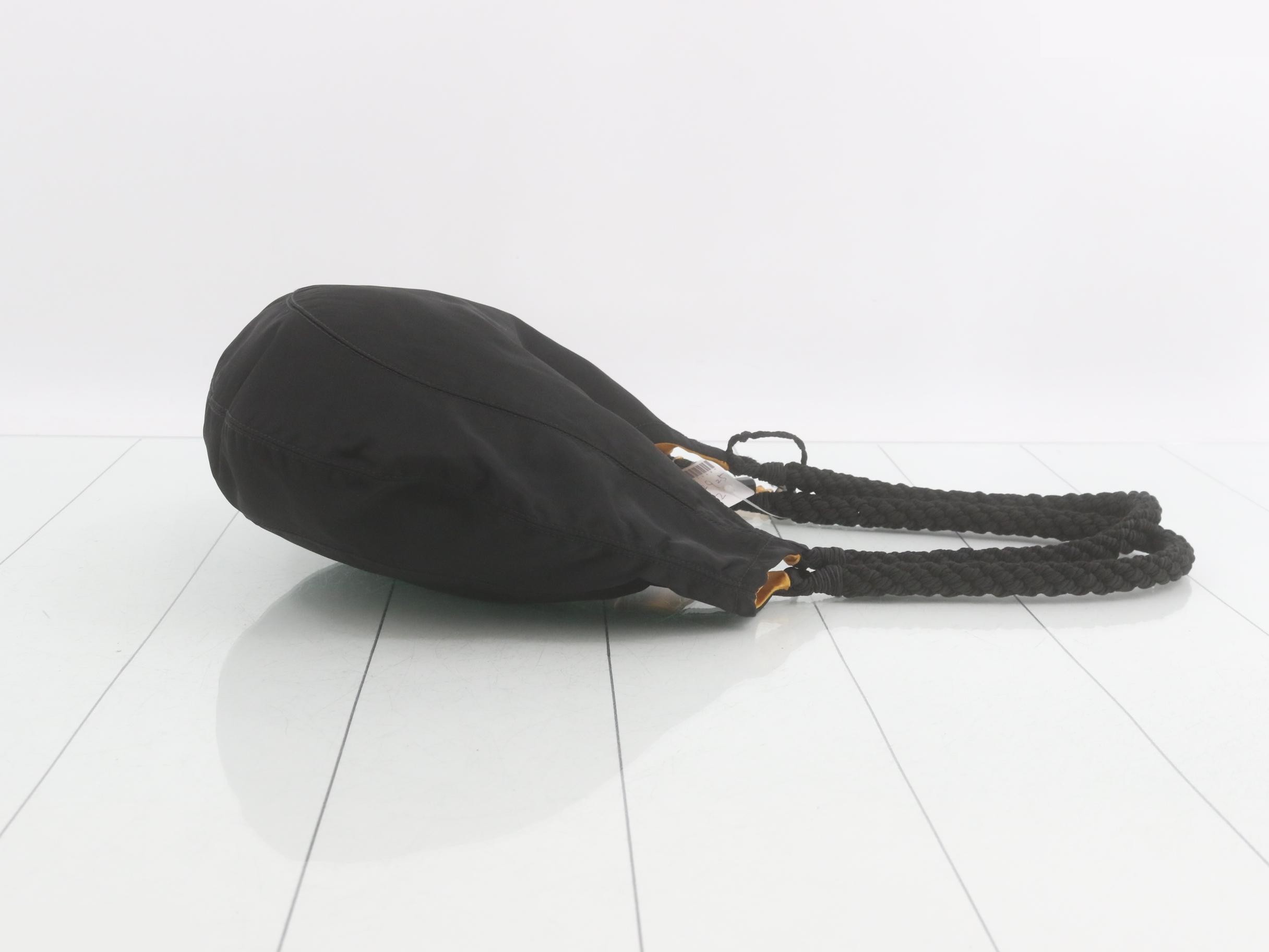handbag — view 3