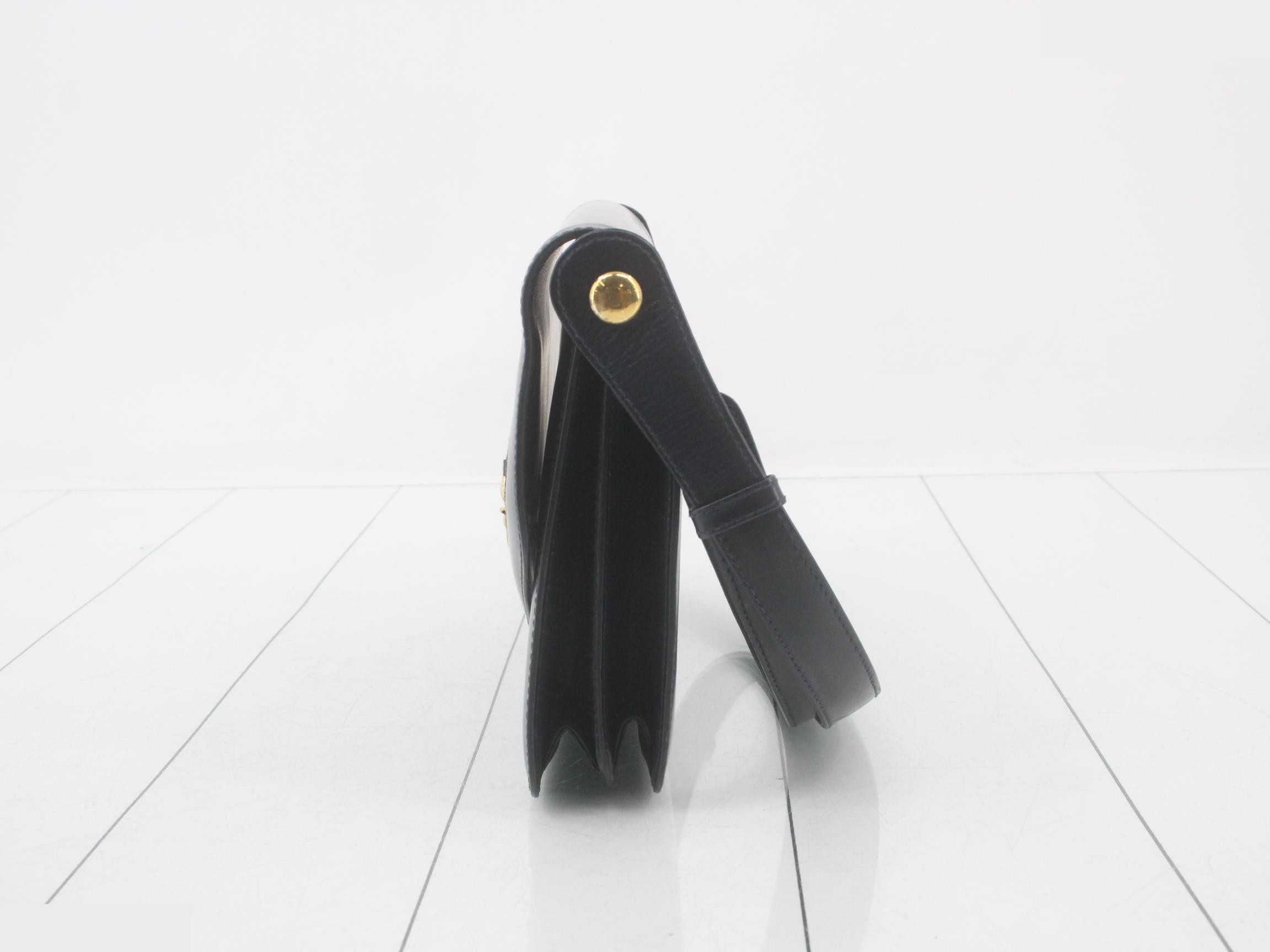 Horsebit Sherry Line Shoulder Bag — view 3