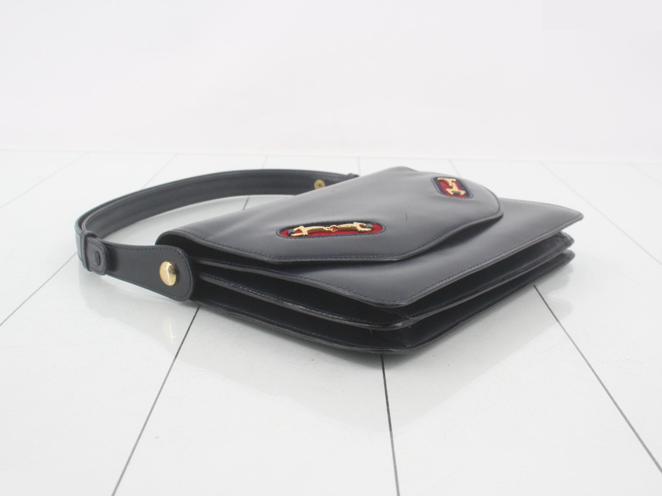 Horsebit Sherry Line Shoulder Bag — view 5
