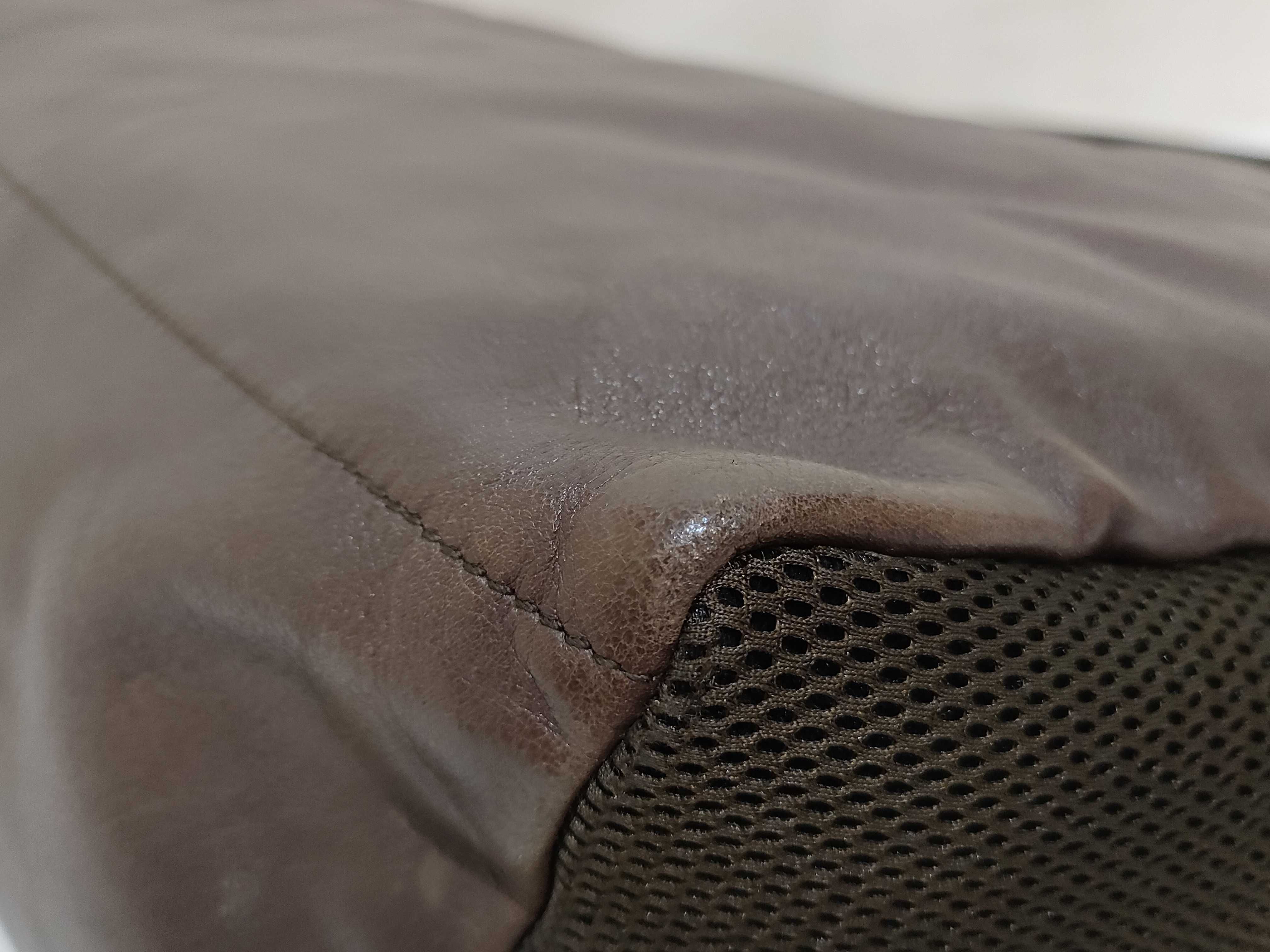 Messenger Bag Archive Shoulder Bag — view 6