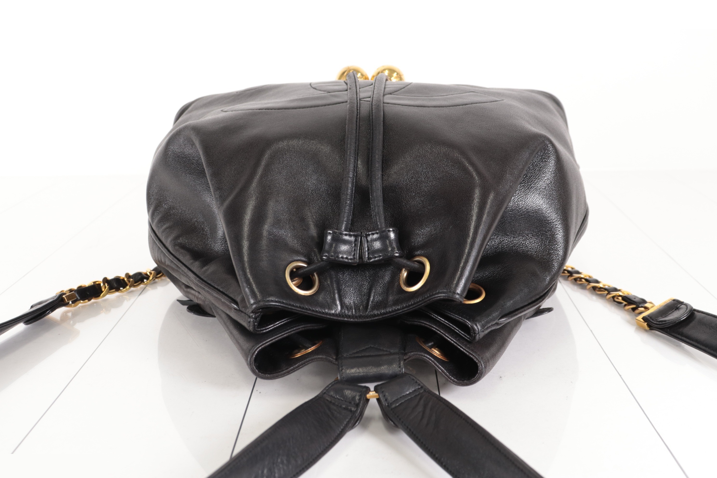 DecaCoco Lamb Drawstring Bag Chain Backpack - Unit #3 — view 5