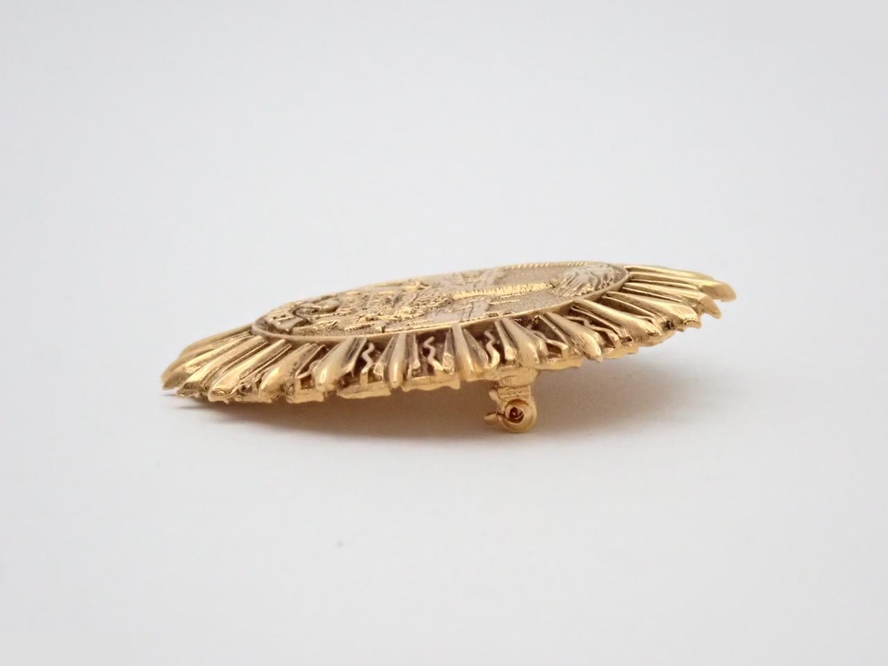 GP Brooch — view 3