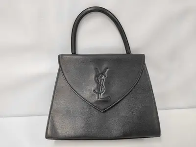 Cassandra handbag