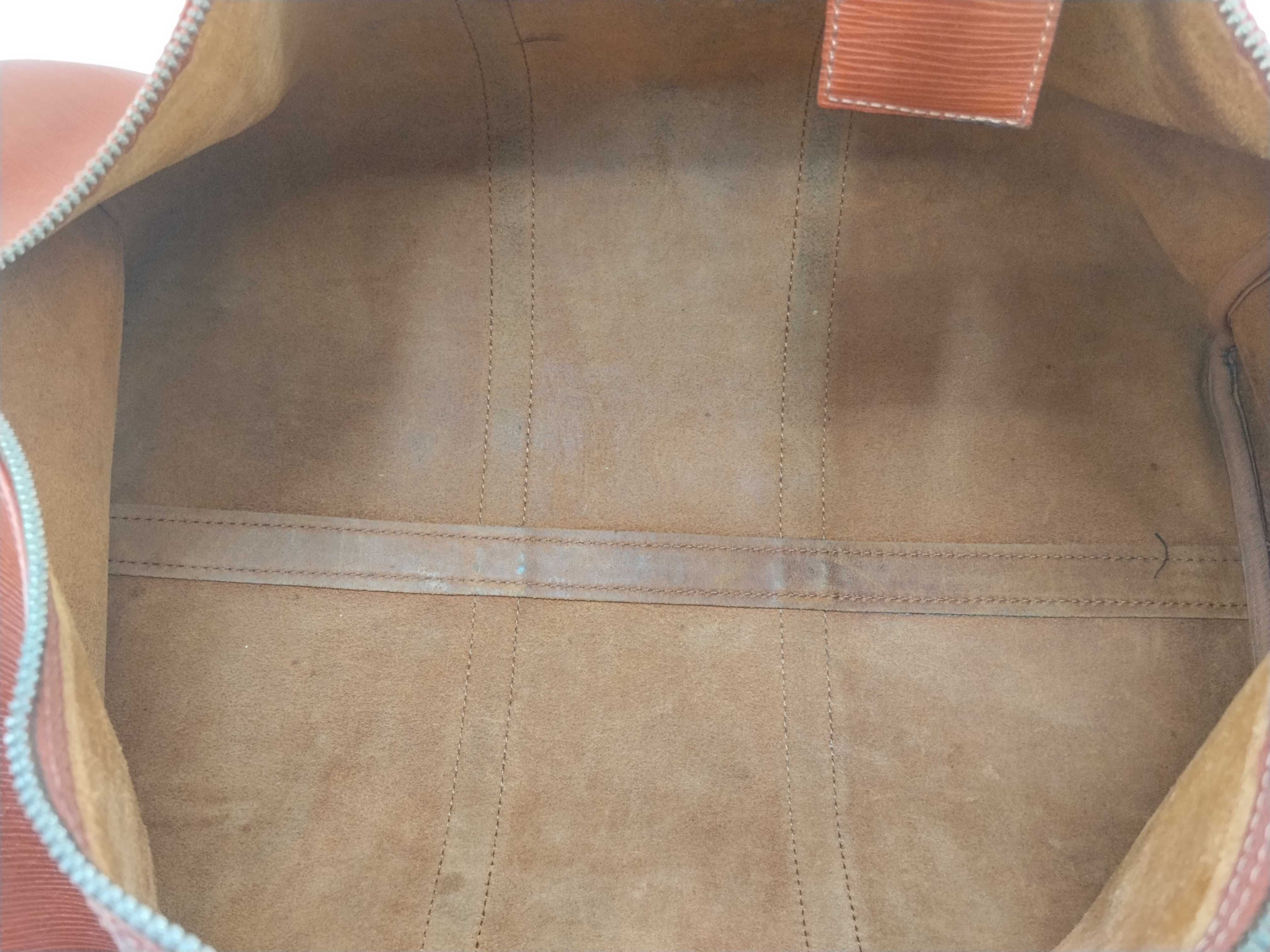 Epi Louis Vuitton Keepall Boston Bag — view 12