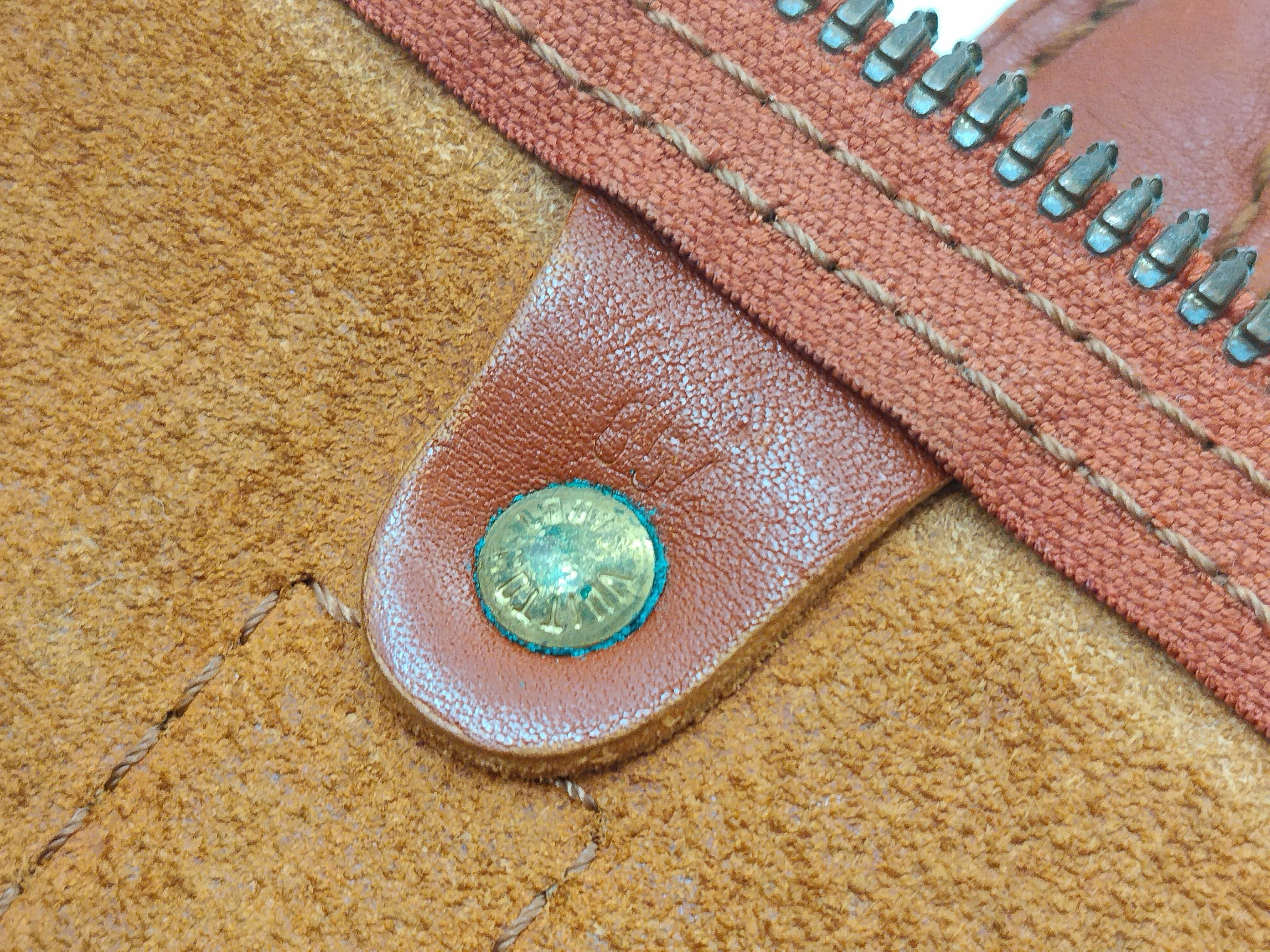 Epi Louis Vuitton Keepall Boston Bag — view 14