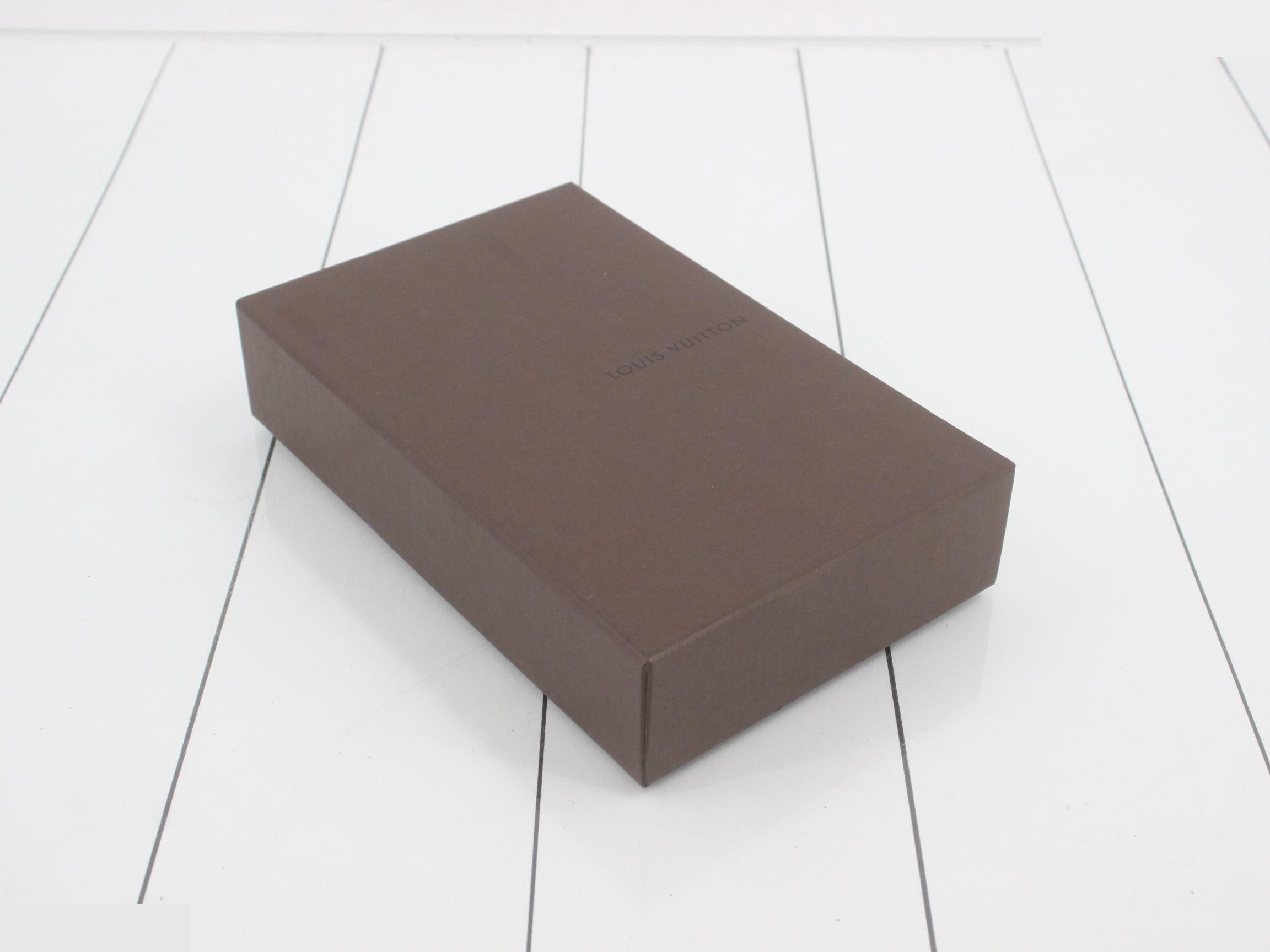 Epi Sarah Bi-fold Long Wallet M63742 — view 5