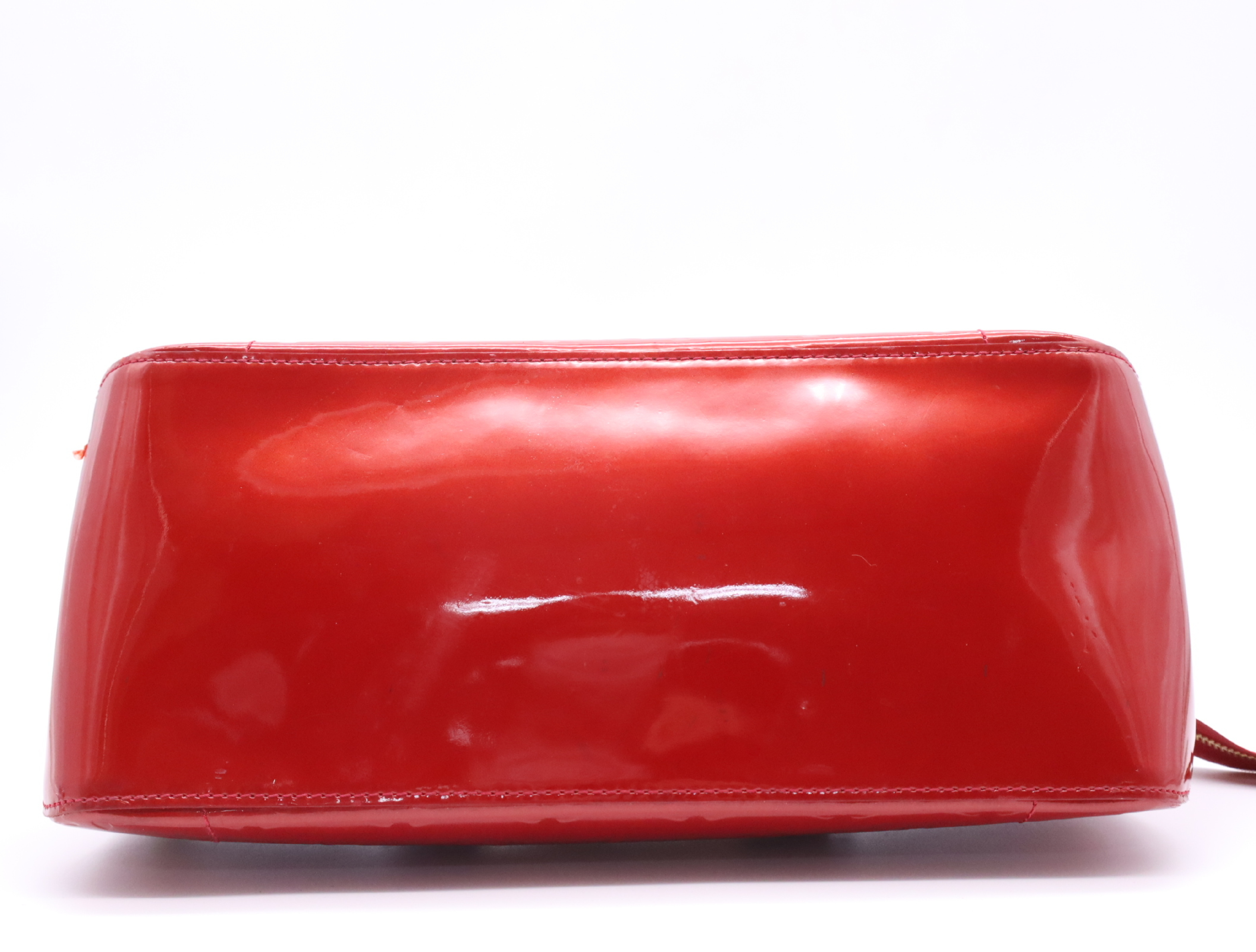 M93507 Vernis Rosewood Avenue Pomme d'Amour Handbag — view 4