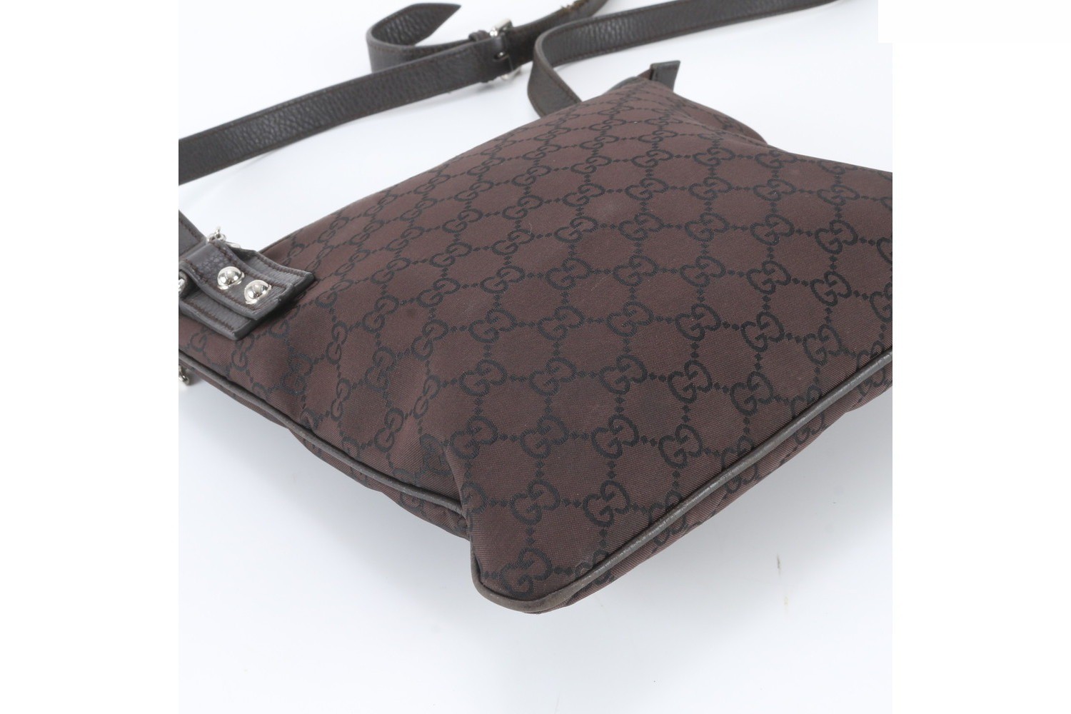 GG Nylon 268620 Leather Shoulder Bag — view 5