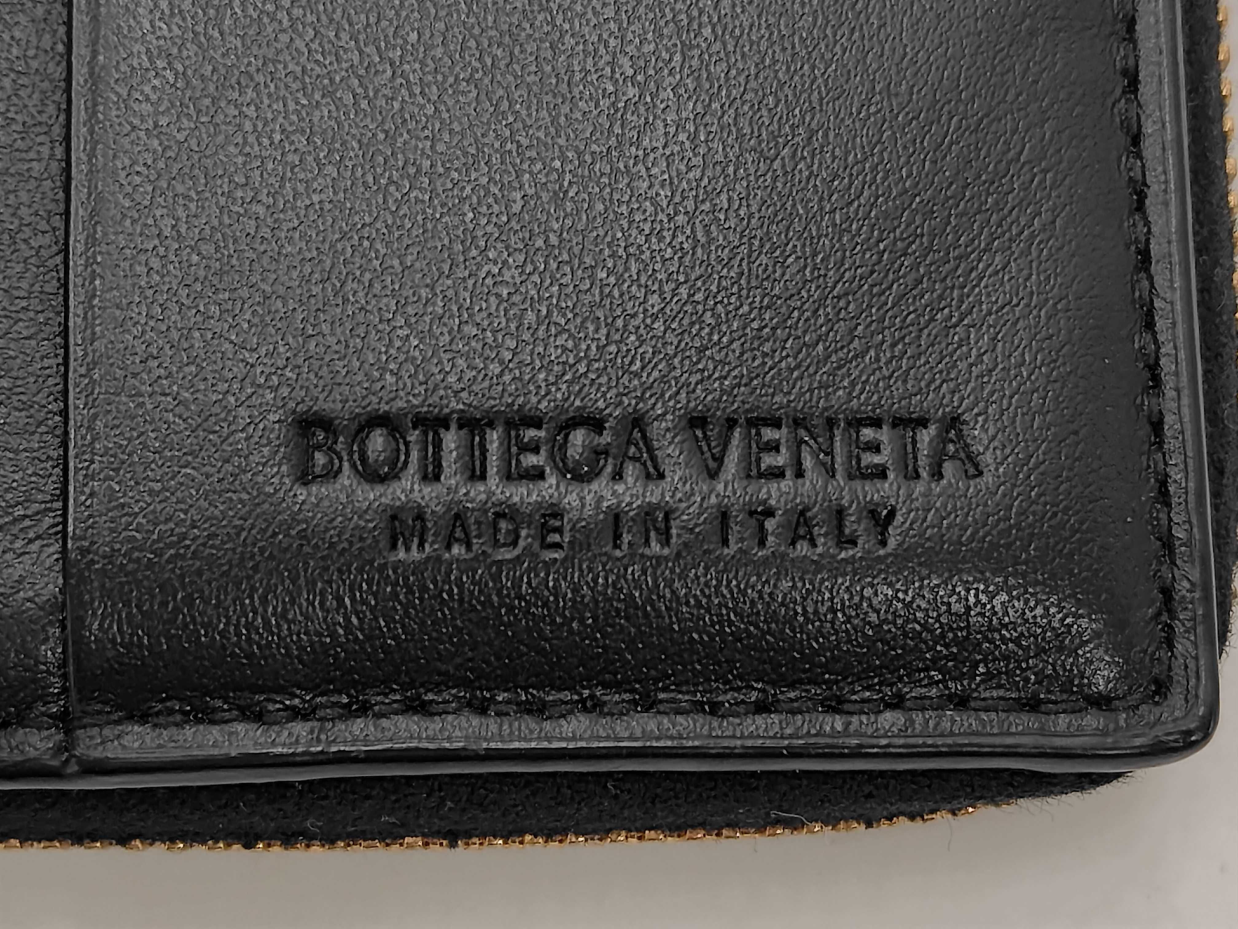 Intrecciato Maxi Intrecciato Cassette Bi-fold Wallet (with box and dust bag) — view 12