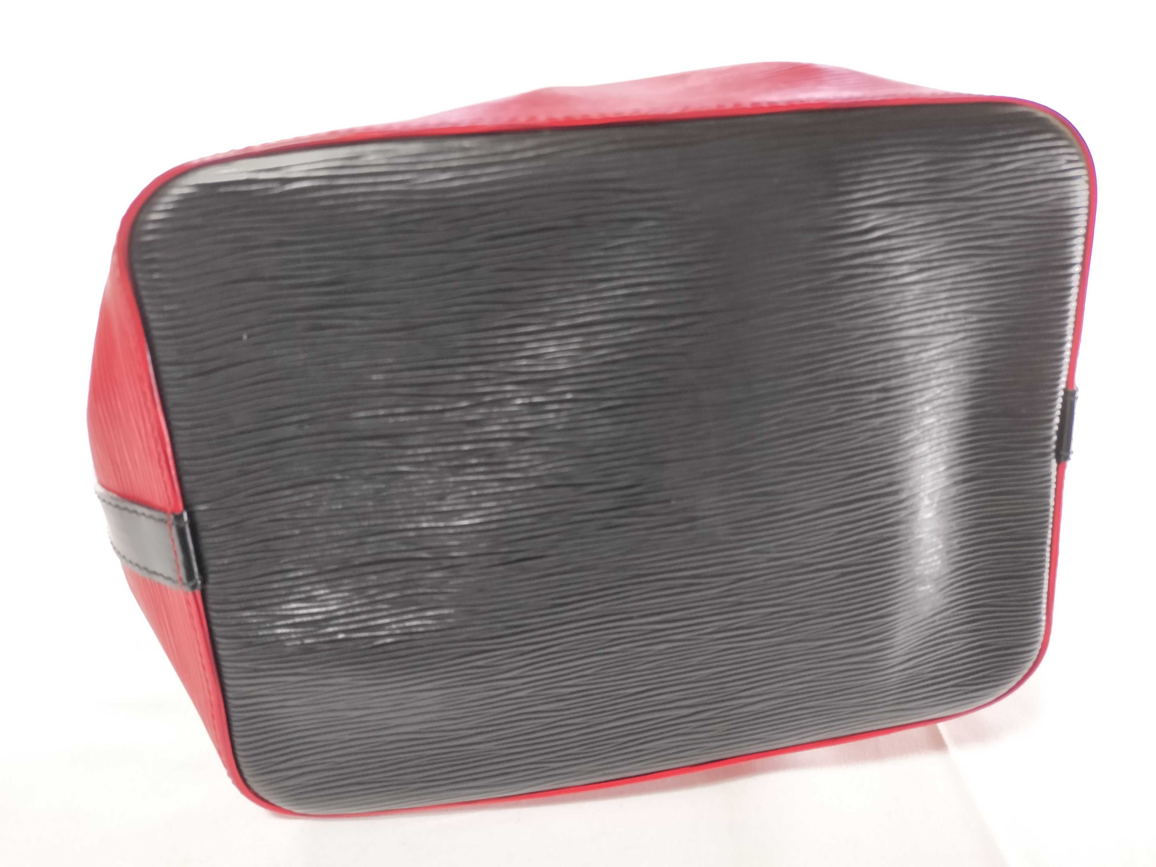 Epi Petit Noé Castilian Red Shoulder Bag — view 7