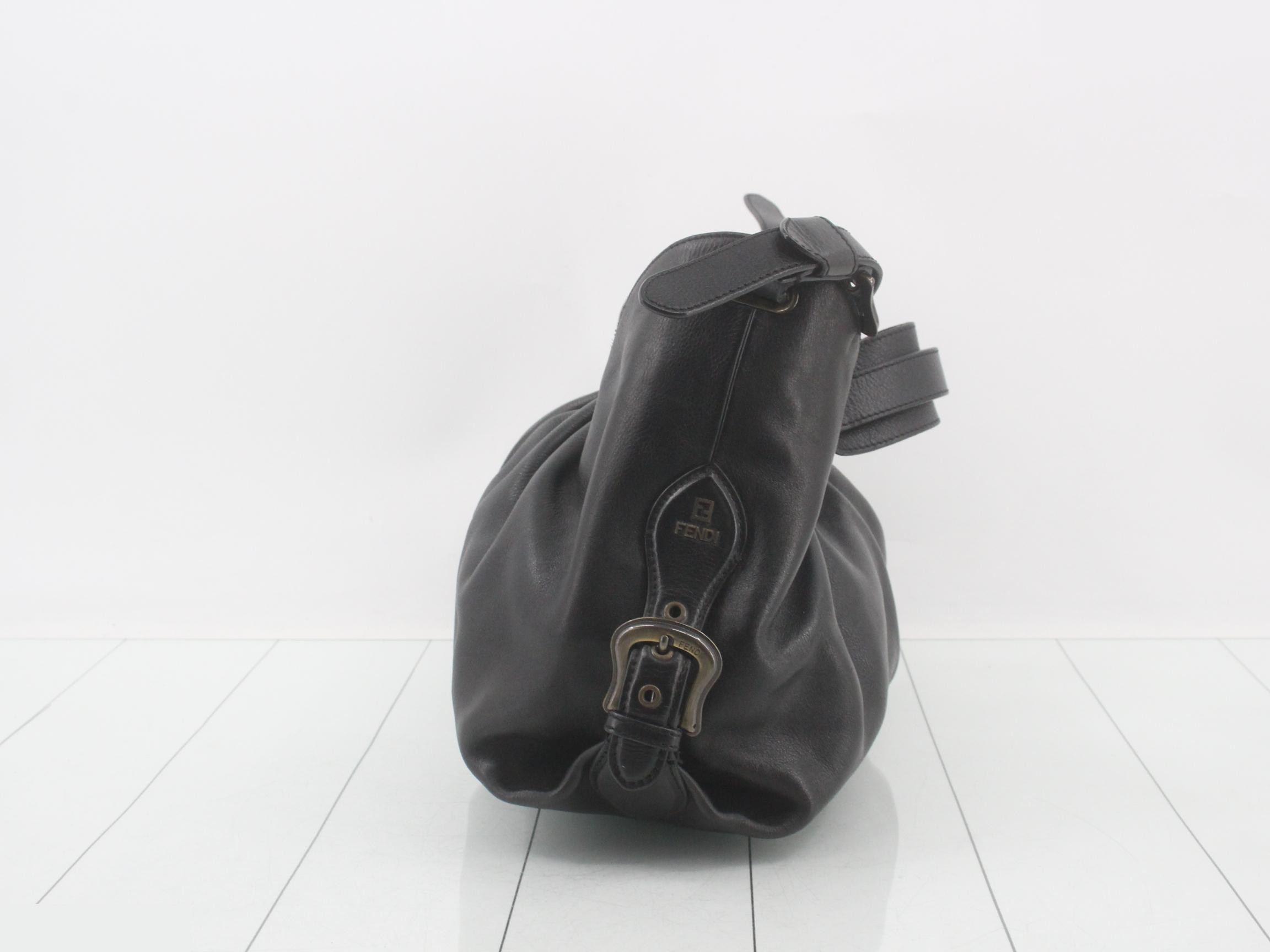 Bolsa Doctor B Shoulder Bag — view 3