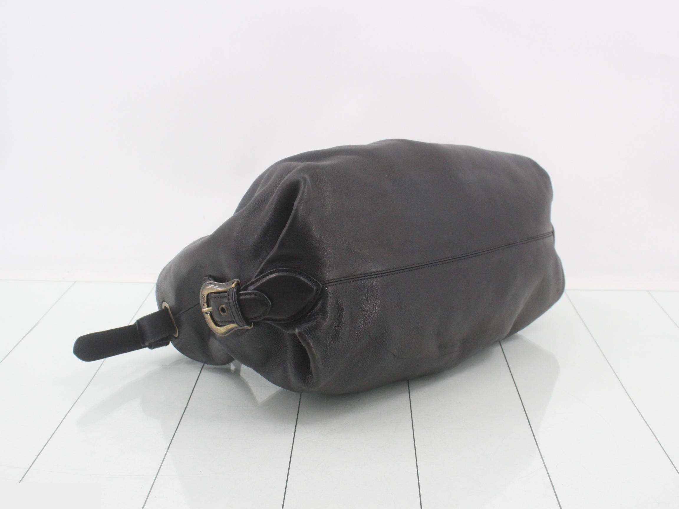 Bolsa Doctor B Shoulder Bag — view 5