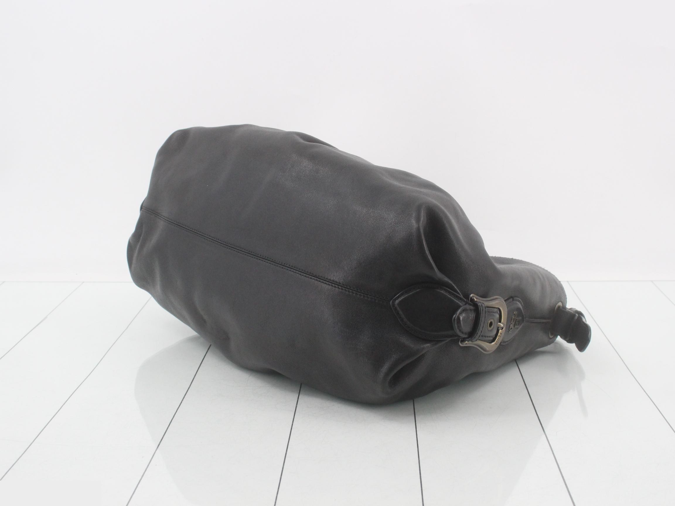 Bolsa Doctor B Shoulder Bag — view 6