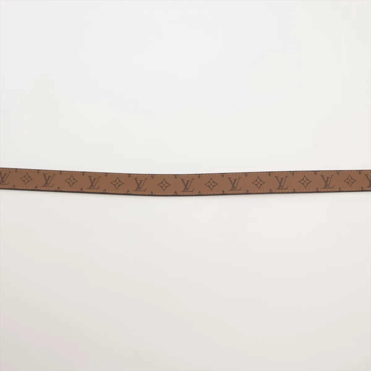 M0203 Ceinture Dauphine 25mm Reversible Belt JJ4119, size 90, PVC x Leather, Black x Brown. Features: — view 4