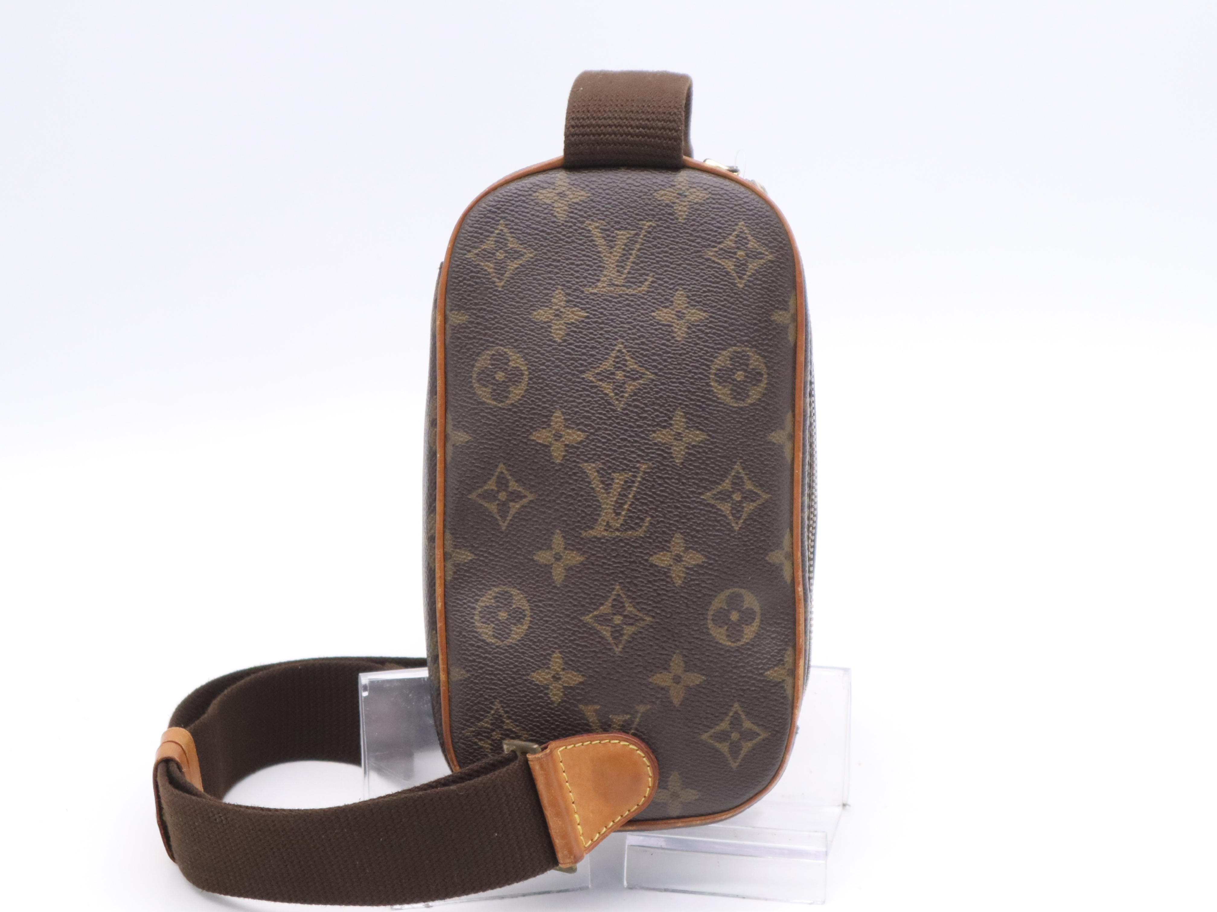 M51870 Monogram Pochette Gange Shoulder Bag — view 2