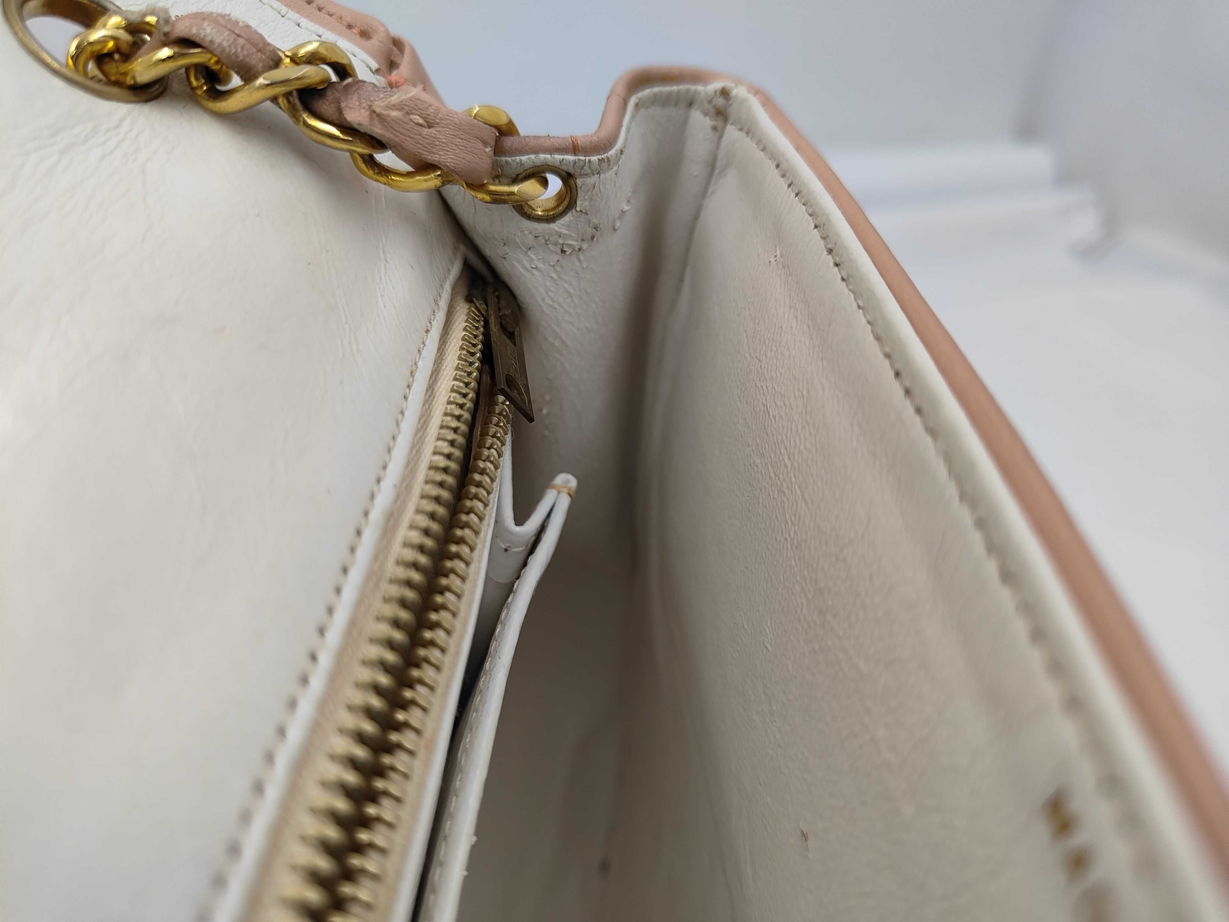 Turnlock Chain Shoulder Bag — view 10