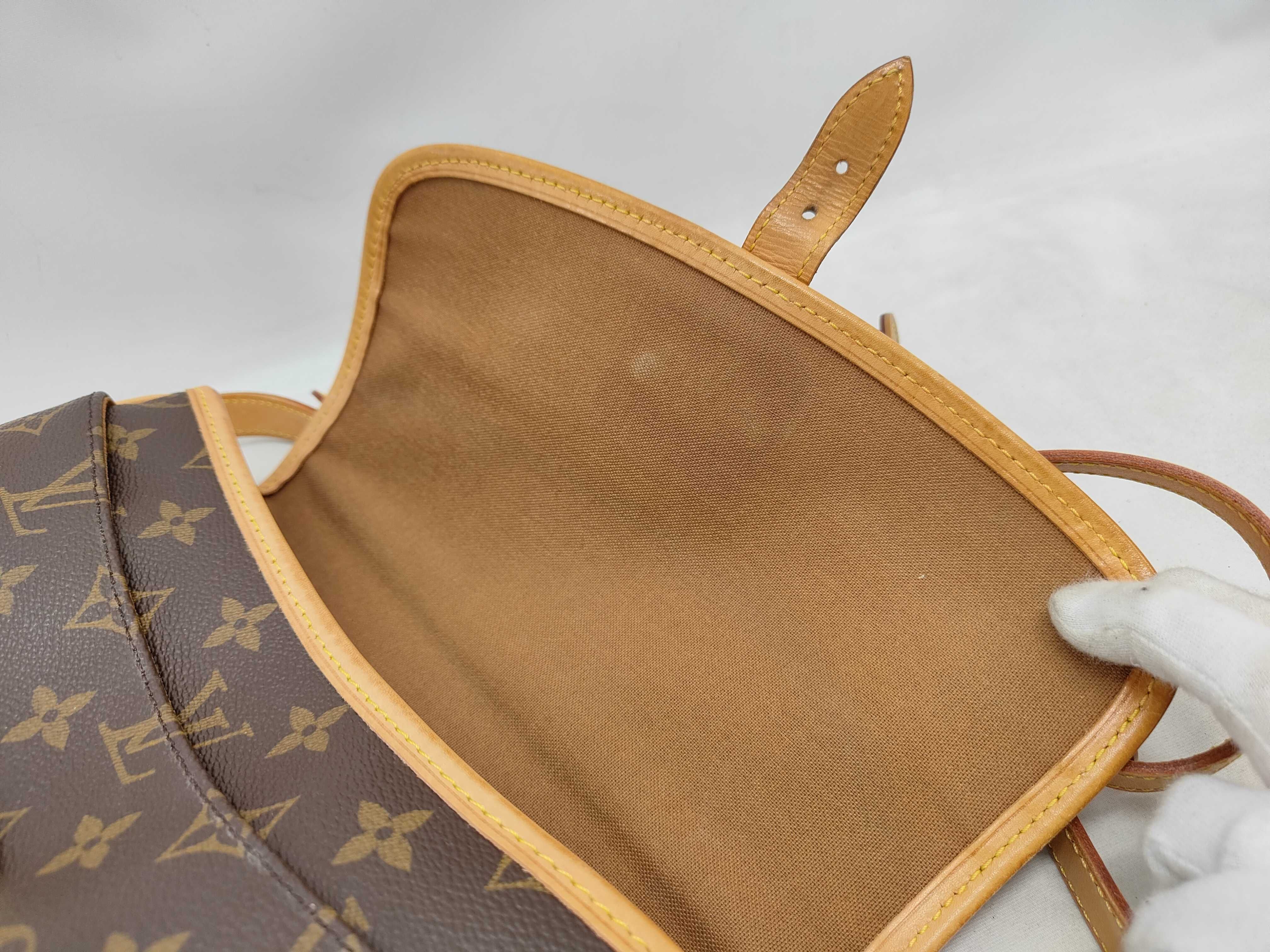 Sologne Monogram M42250 Shoulder Bag — view 8