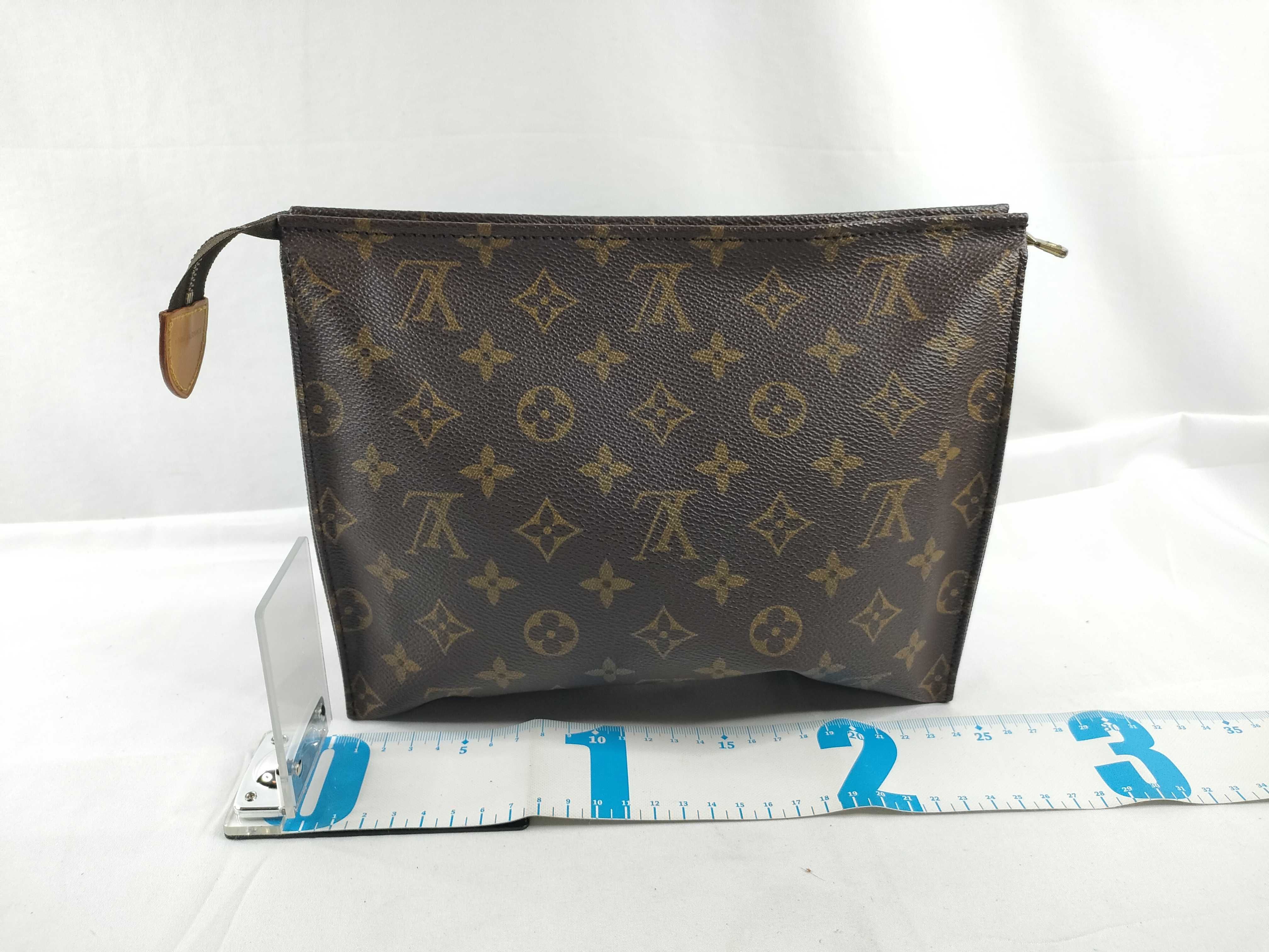 Monogram Louis Vuitton Monogram Pochette Toilette 26 M47542 Second Bag — view 2