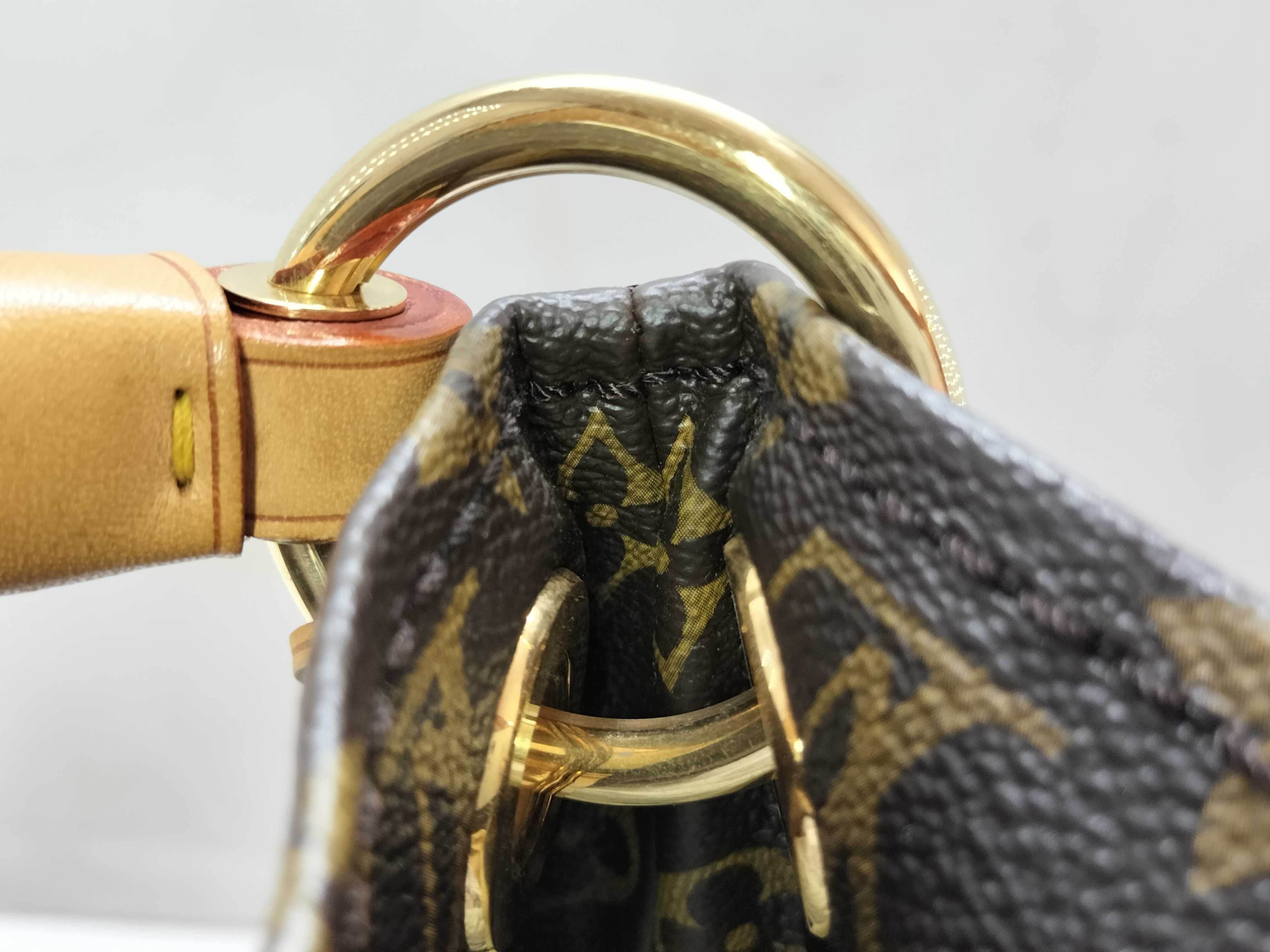 Monogram Louis Vuitton Monogram M40249 Artsy MM Bag 1 Shoulder Bag — view 12